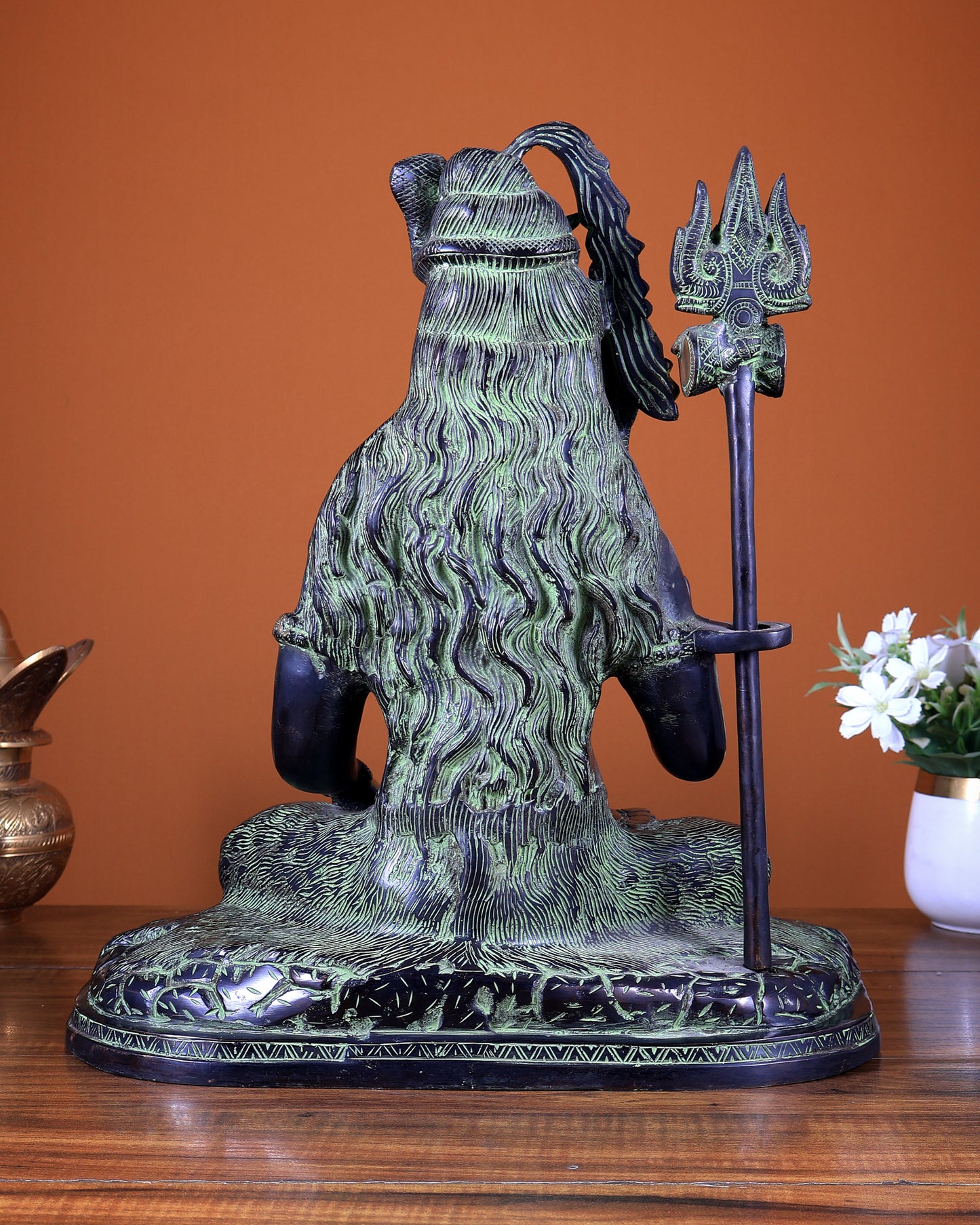 Pure Brass Lord Shiva Smiling Idol with Open Eyes 15" black green