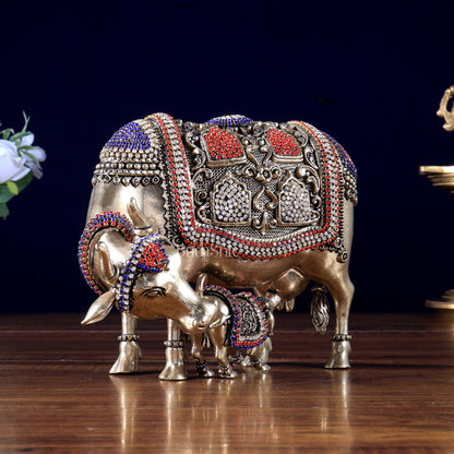 Brass Superfine Kamdhenu Cow with Calf Idol – Jewellers Work Detailing