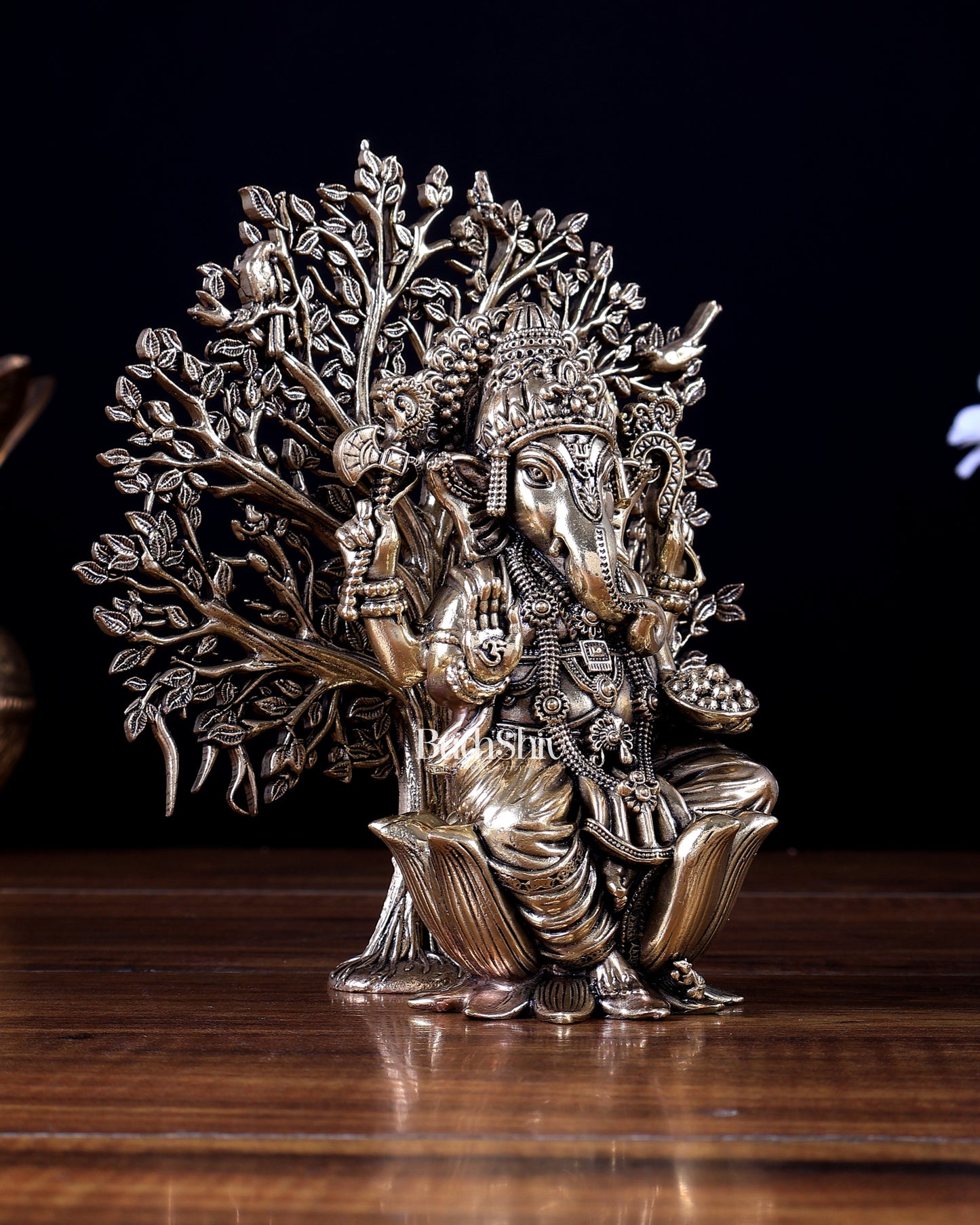 Brass Superfine Lord Ganesha with Kalpavriksha Tree – Divine Décor Showpiece 6 inch