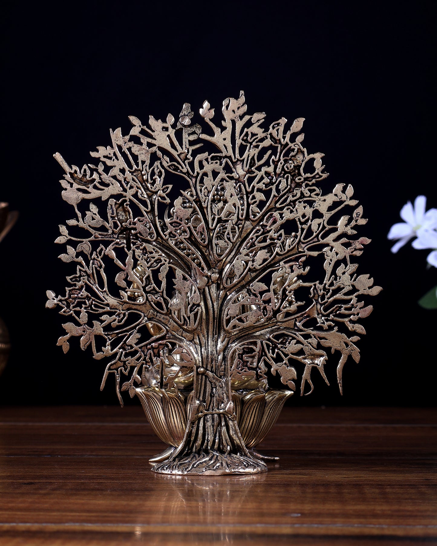 Brass Superfine Lord Ganesha with Kalpavriksha Tree – Divine Décor Showpiece 6 inch