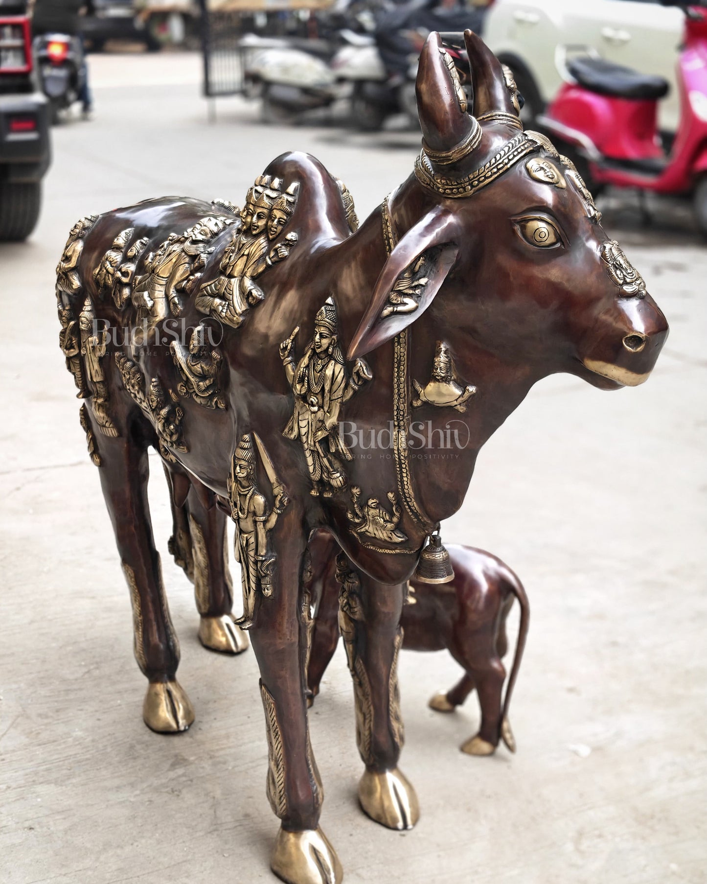 Brass Large Kamadhenu Cow with Calf – 53"