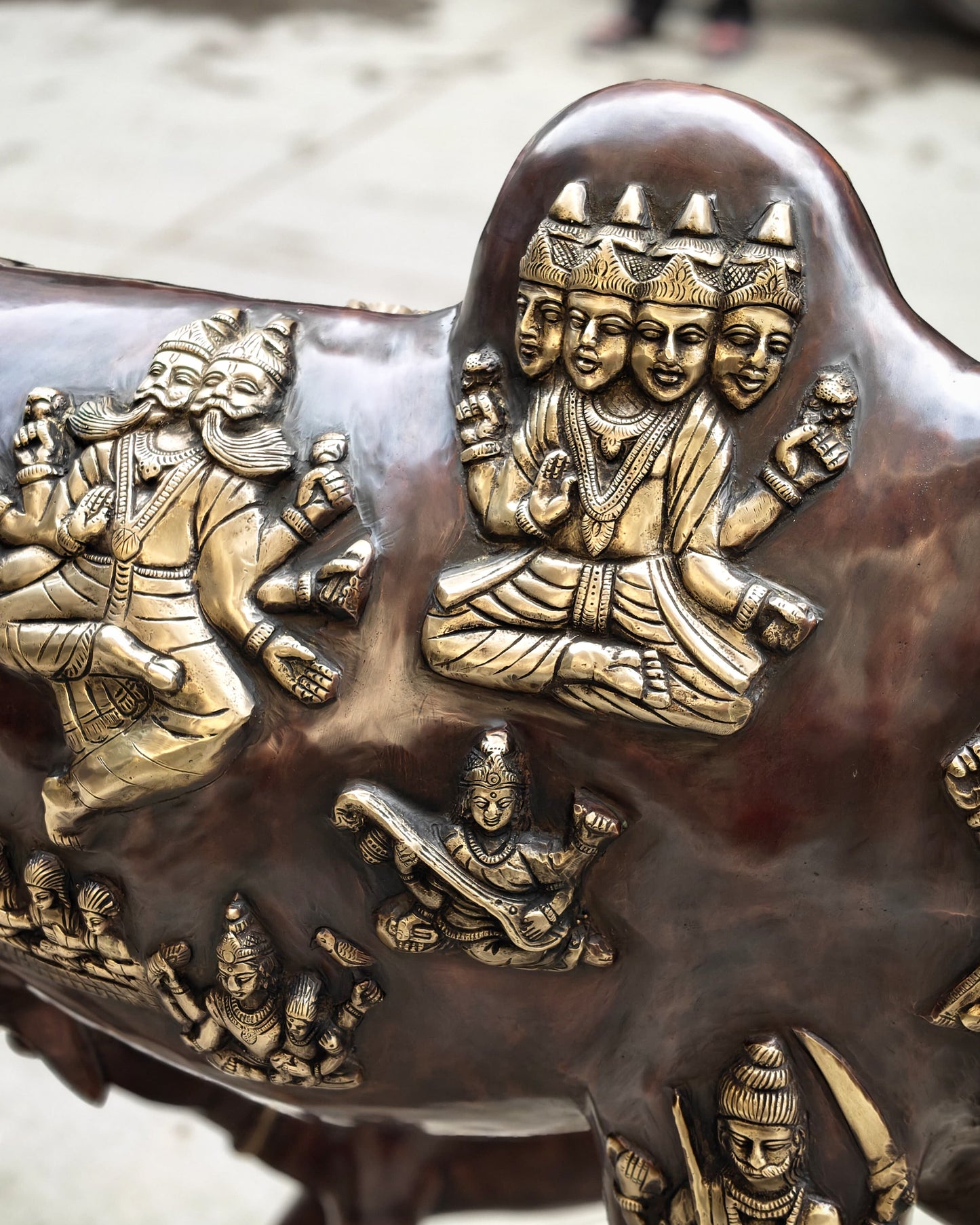 Brass Large Kamadhenu Cow with Calf – 53"