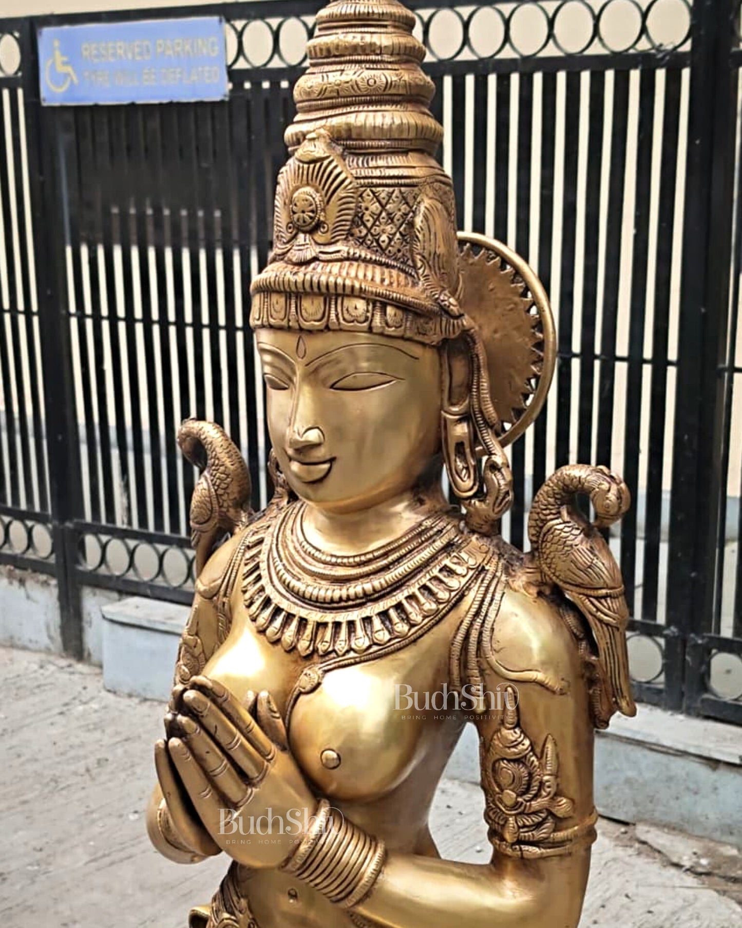 Pure Brass Namaste Lady Statue | Traditional Indian Welcome Woman Sculpture (51 Inch)