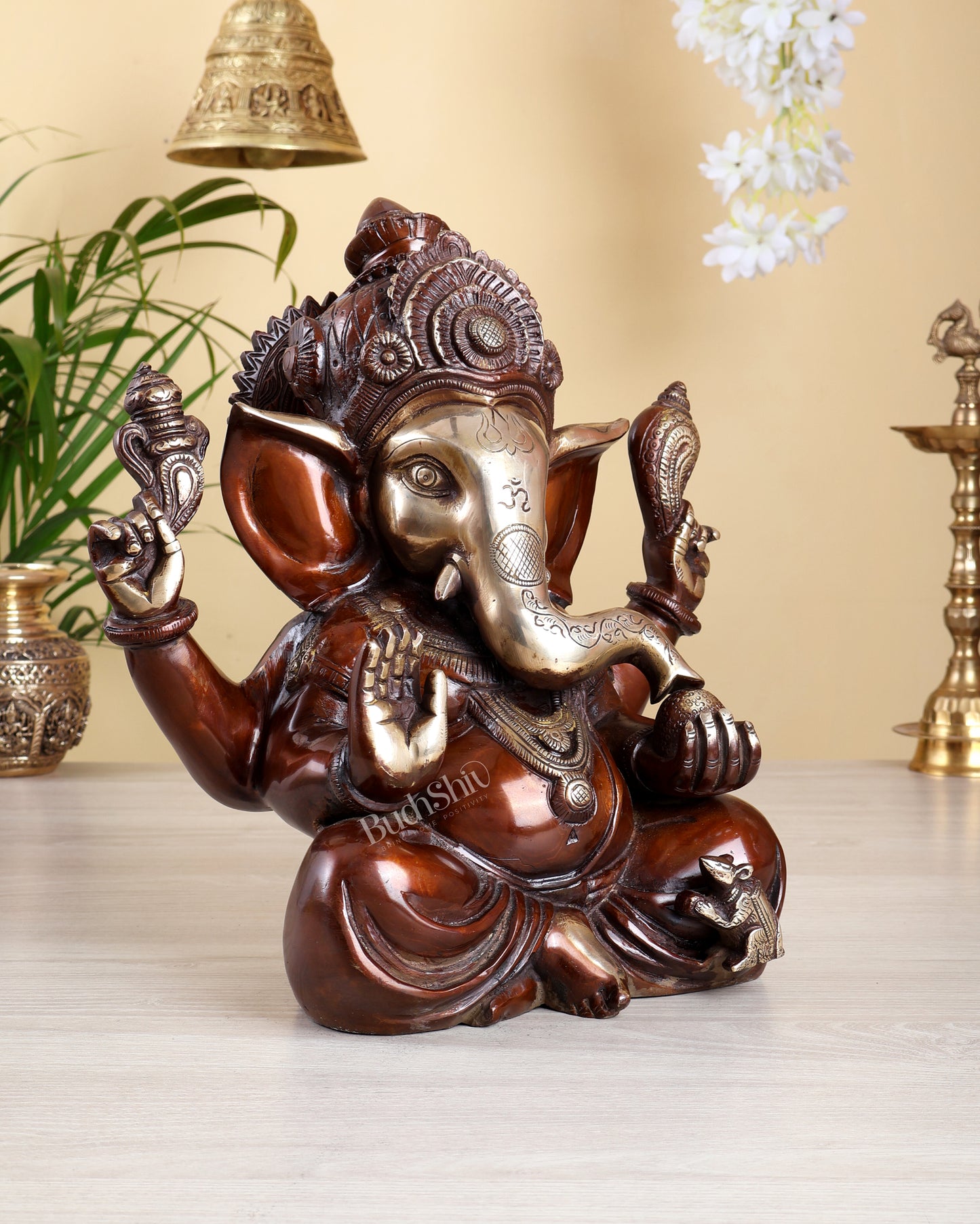 Brass Ganesha Statue – Sharp Features in a glossy dual Finish 13 inch