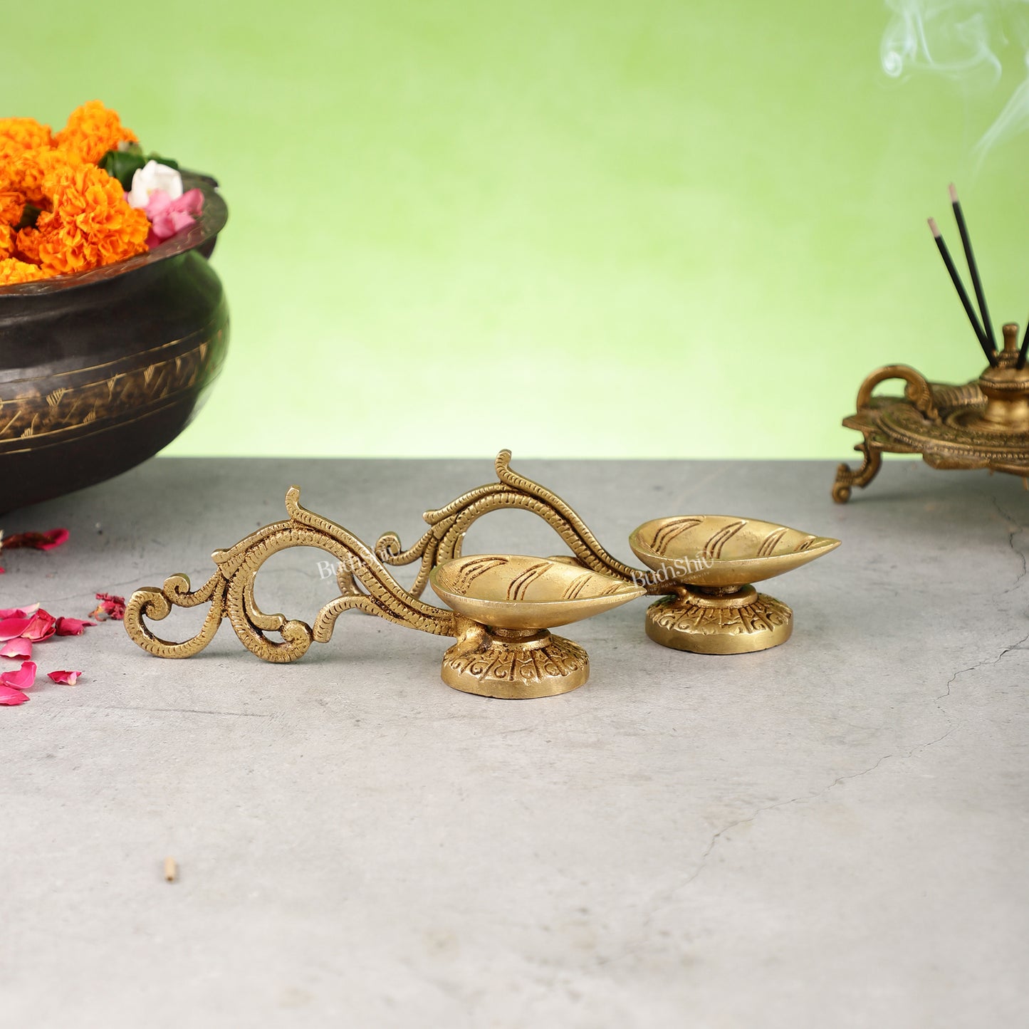 Brass leaf aarti diya with handle pair