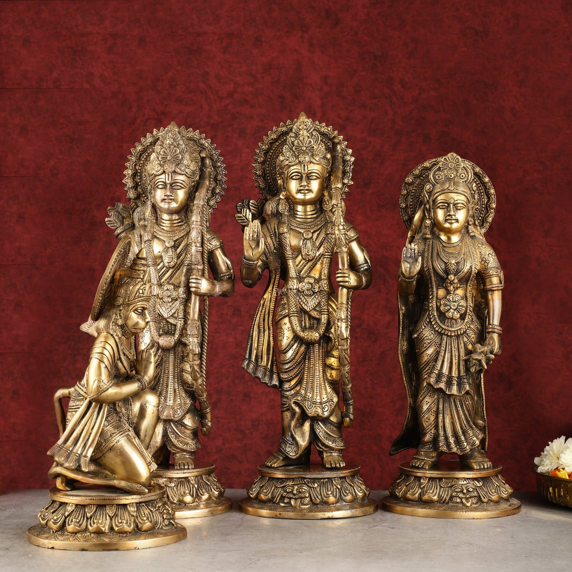 Antique Brass Ram Darbar Idols Set 16" - Finely Crafted - Budhshiv.com