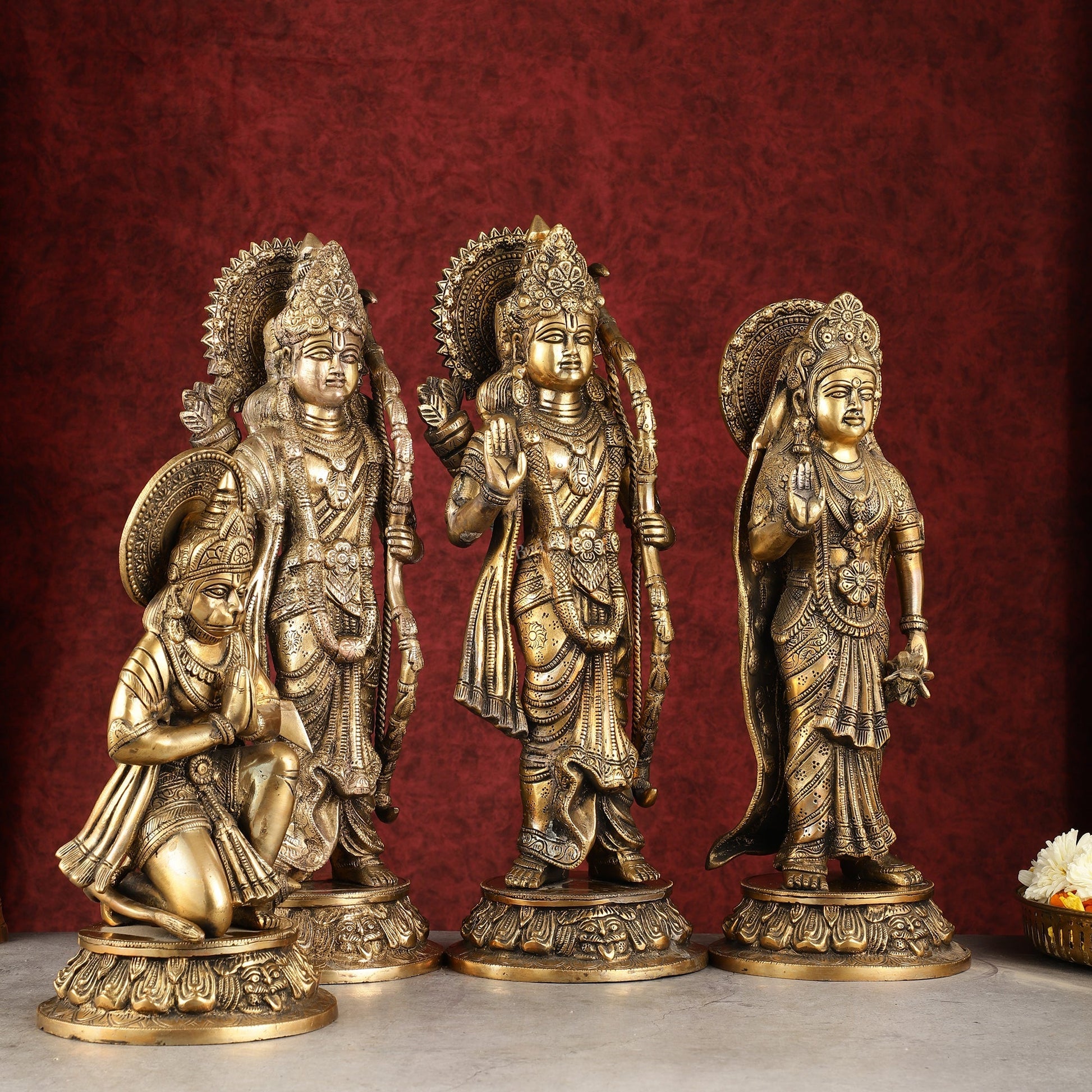 Antique Brass Ram Darbar Idols Set 16" - Finely Crafted - Budhshiv.com