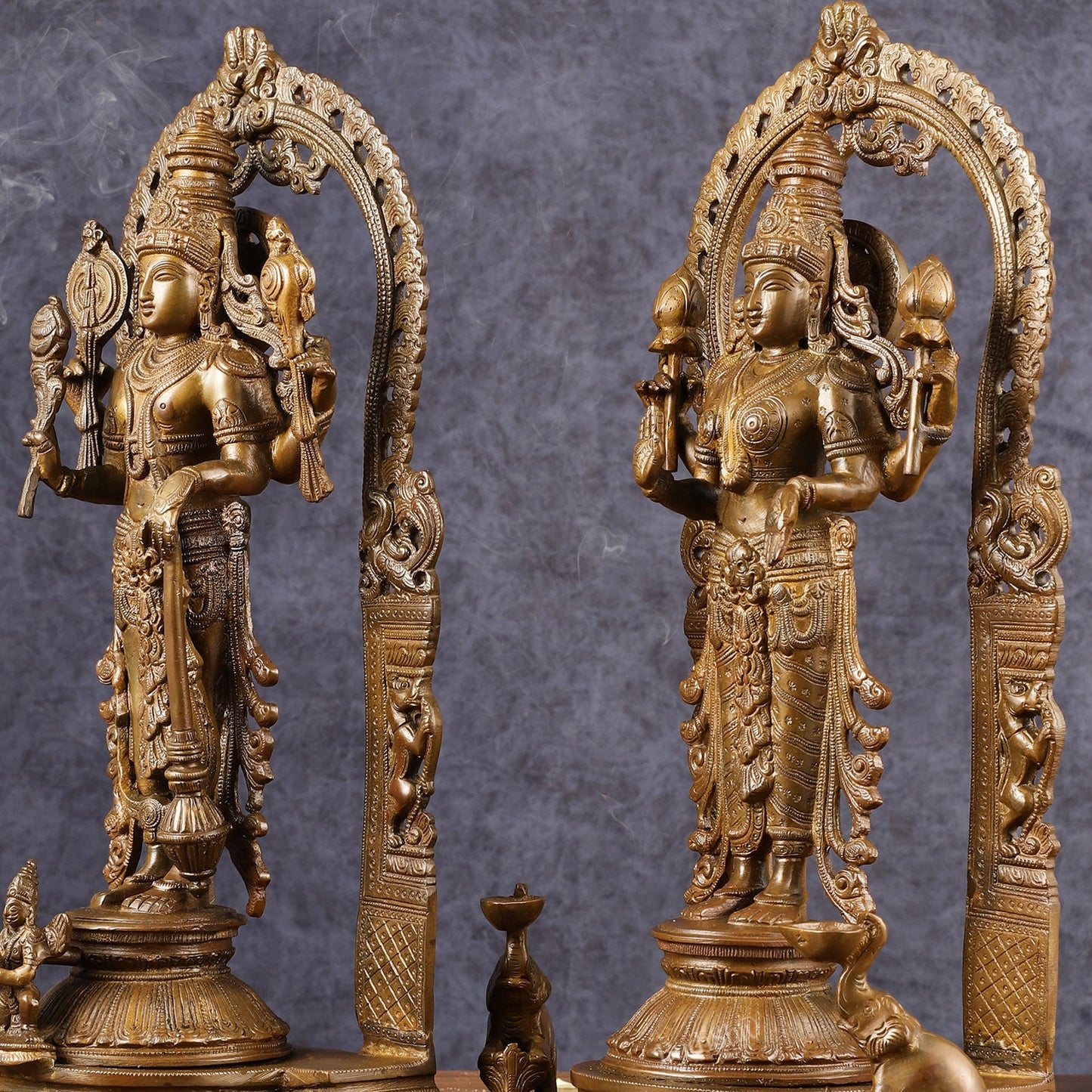 Antique Chola Style Pure Brass Lord Vishnu and Goddess Lakshmi Statues | 16 inch - Budhshiv.com