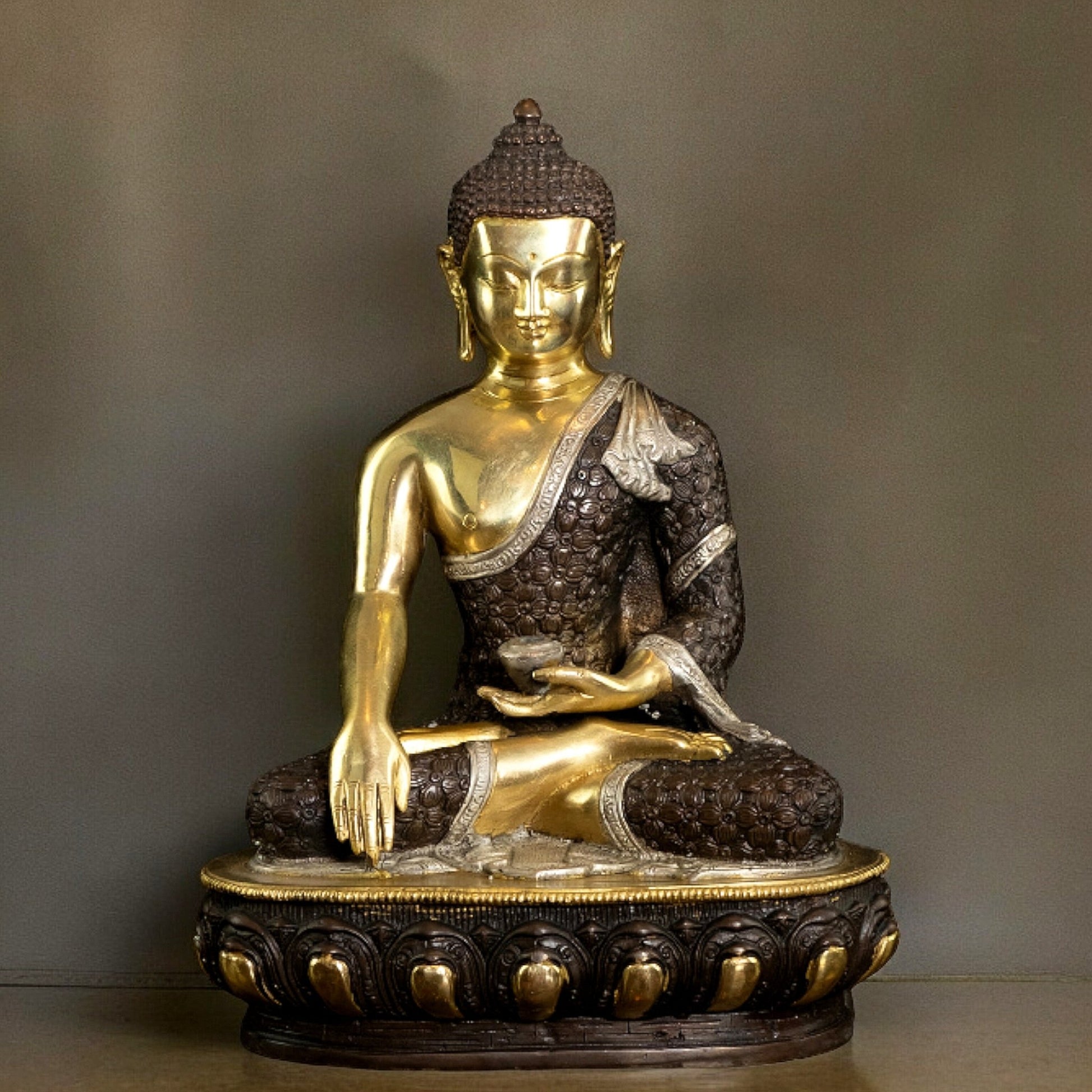 Bhumisparsha Mudra Brass Buddha Three - tone Idol | Rare 13" - Budhshiv.com