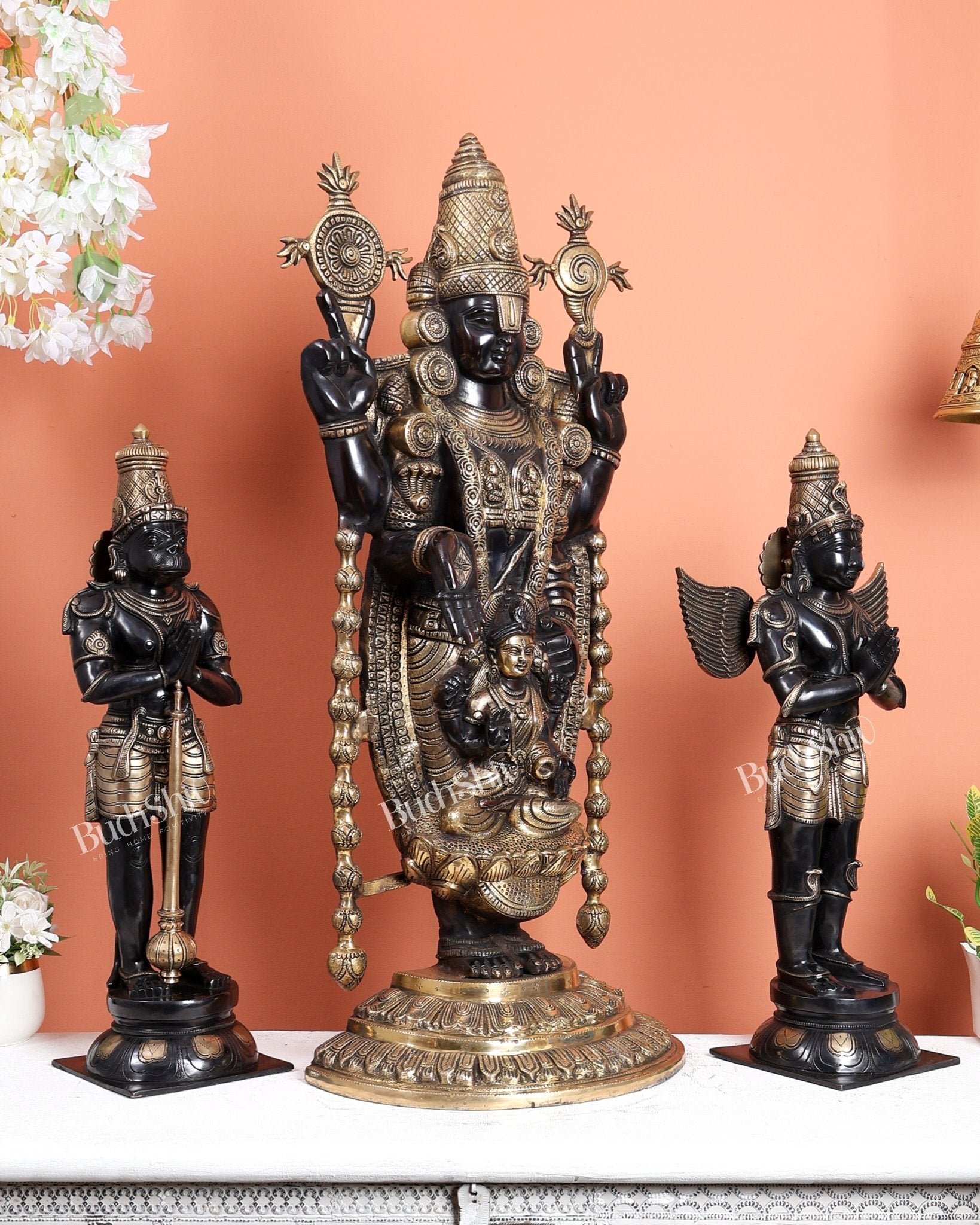 Black Finish Chola Inspired Brass Tirupati Balaji with Hanuman & Garuda Statue Set – Divine Temple Ensemble 34.5 inch - Budhshiv.com