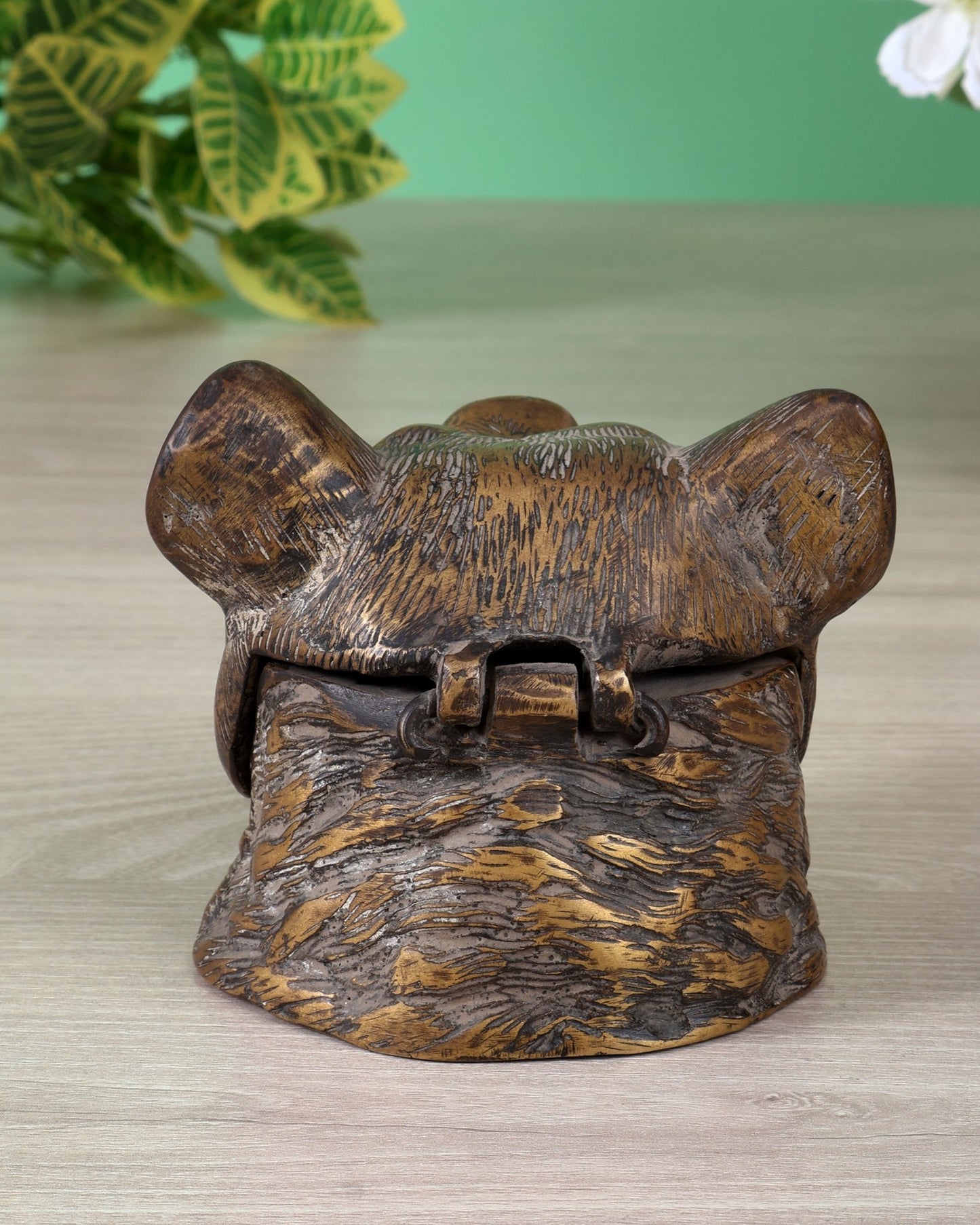 Brass Bear Face Ink Pot – Artistic Vintage Desk Accessory antique finish - Budhshiv.com