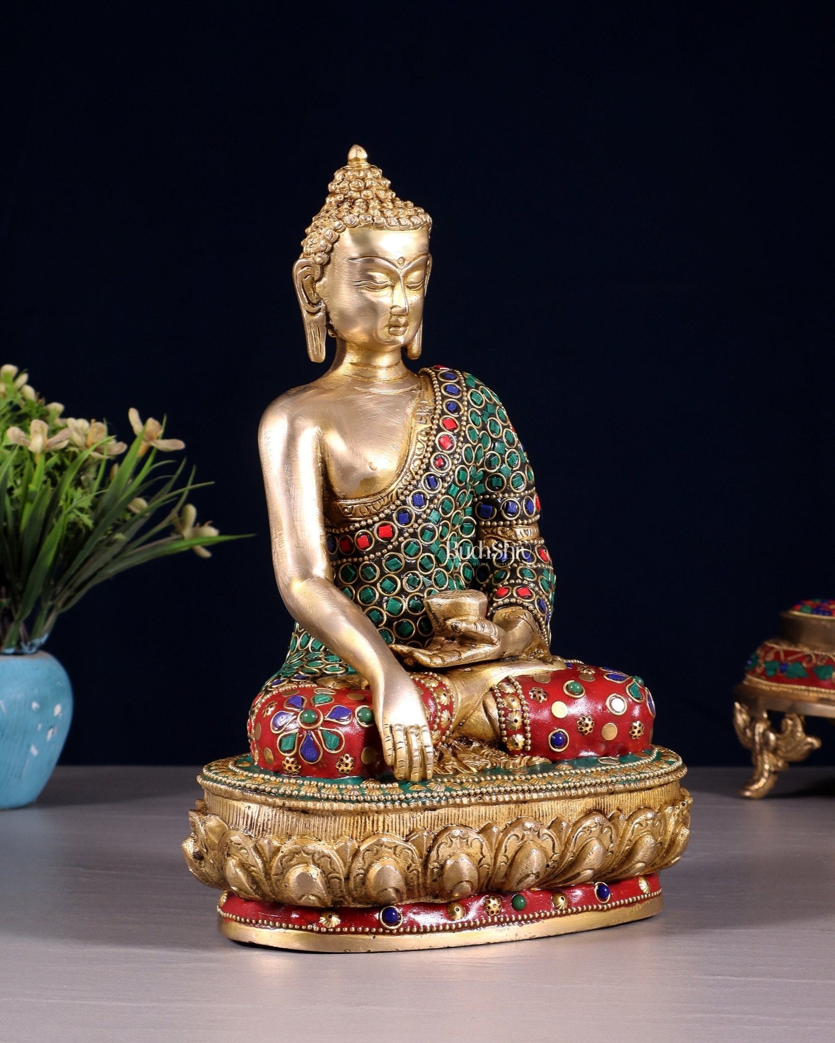 Brass Buddha bhoomisparsha Idol - 9 Inch - Budhshiv.com