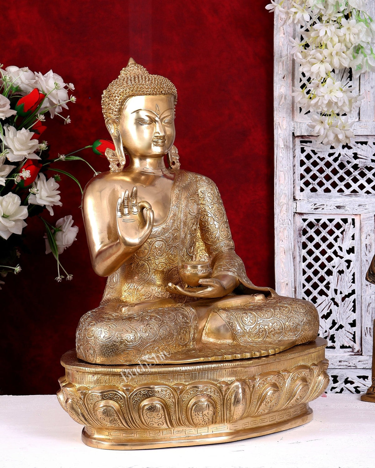 Brass Buddha Idol 22 inch lacquer gold finish - Budhshiv.com