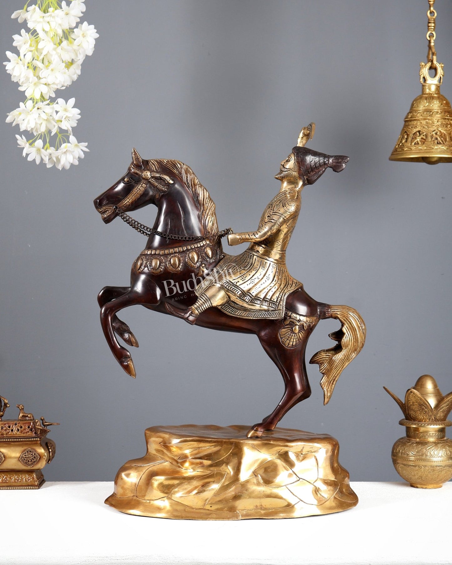 Brass Chhatrapati Shivaji Maharaj on Horse Statue – Large Warrior Sculpture Dual Tone Finish (22 Inches) - Budhshiv.com