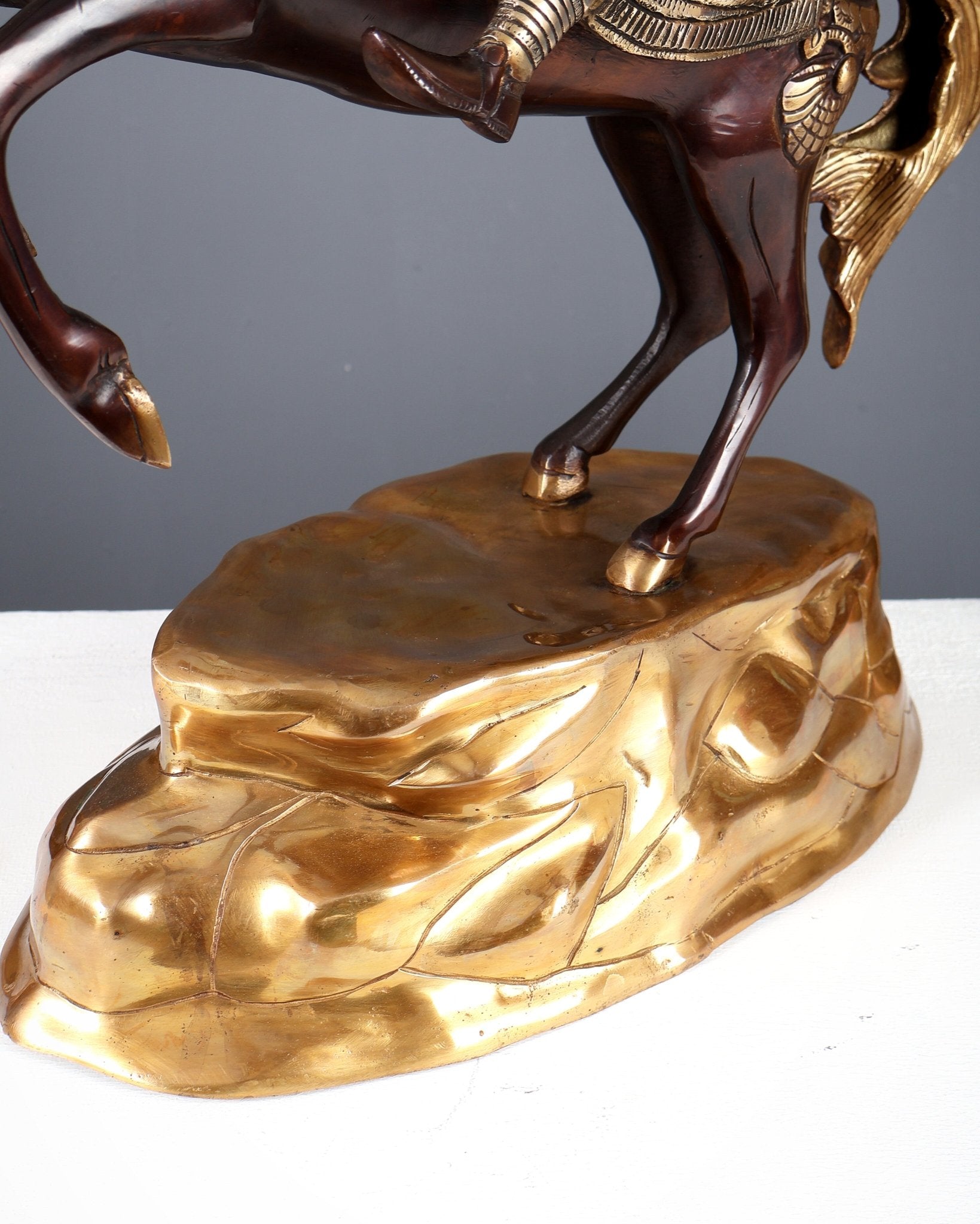 Brass Chhatrapati Shivaji Maharaj on Horse Statue – Large Warrior Sculpture Dual Tone Finish (22 Inches) - Budhshiv.com