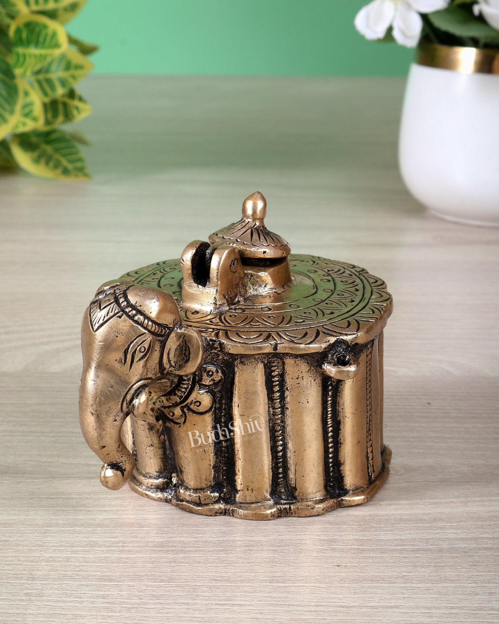 Brass Elephant Design Ink Pot – Vintage Desk Collectible - Budhshiv.com