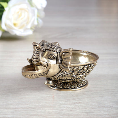 Brass Elephant Face Diya Oil Lamp Vilakku – Small Handcrafted Pooja Lamp (2 Inches) - Budhshiv.com