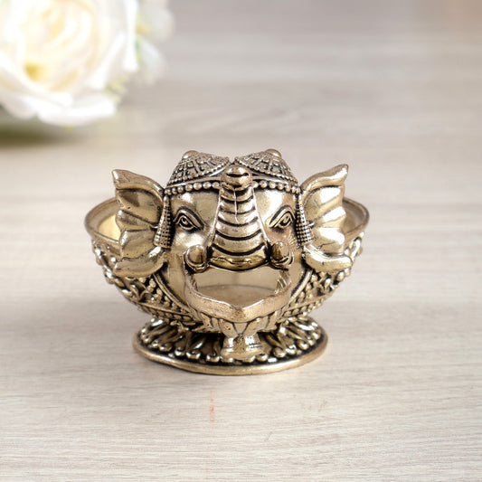 Brass Elephant Face Diya Oil Lamp Vilakku – Small Handcrafted Pooja Lamp (2 Inches) - Budhshiv.com