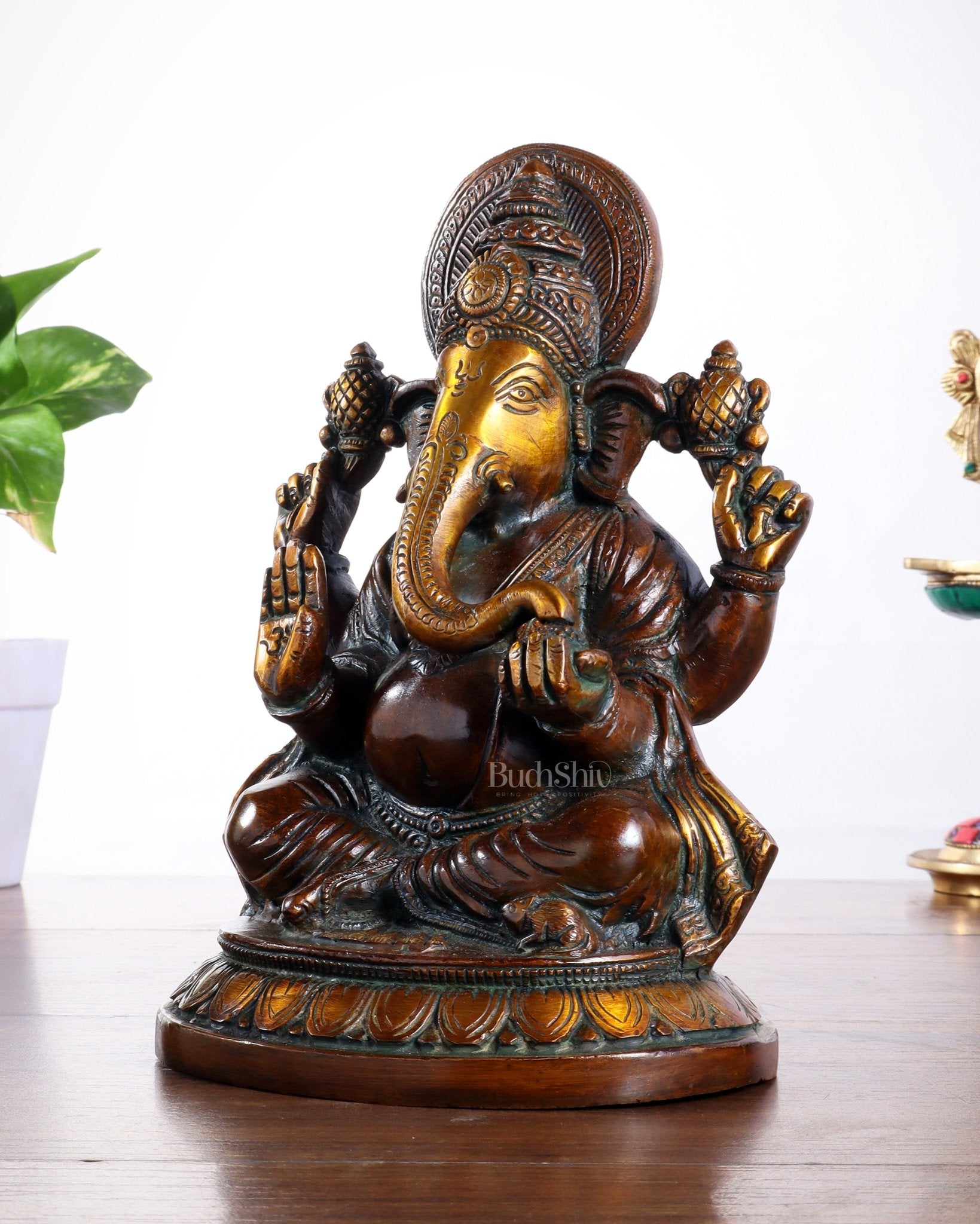 Brass Ganesha Idol with Vintage Finish – Pure Brass Handcrafted 8" - Budhshiv.com