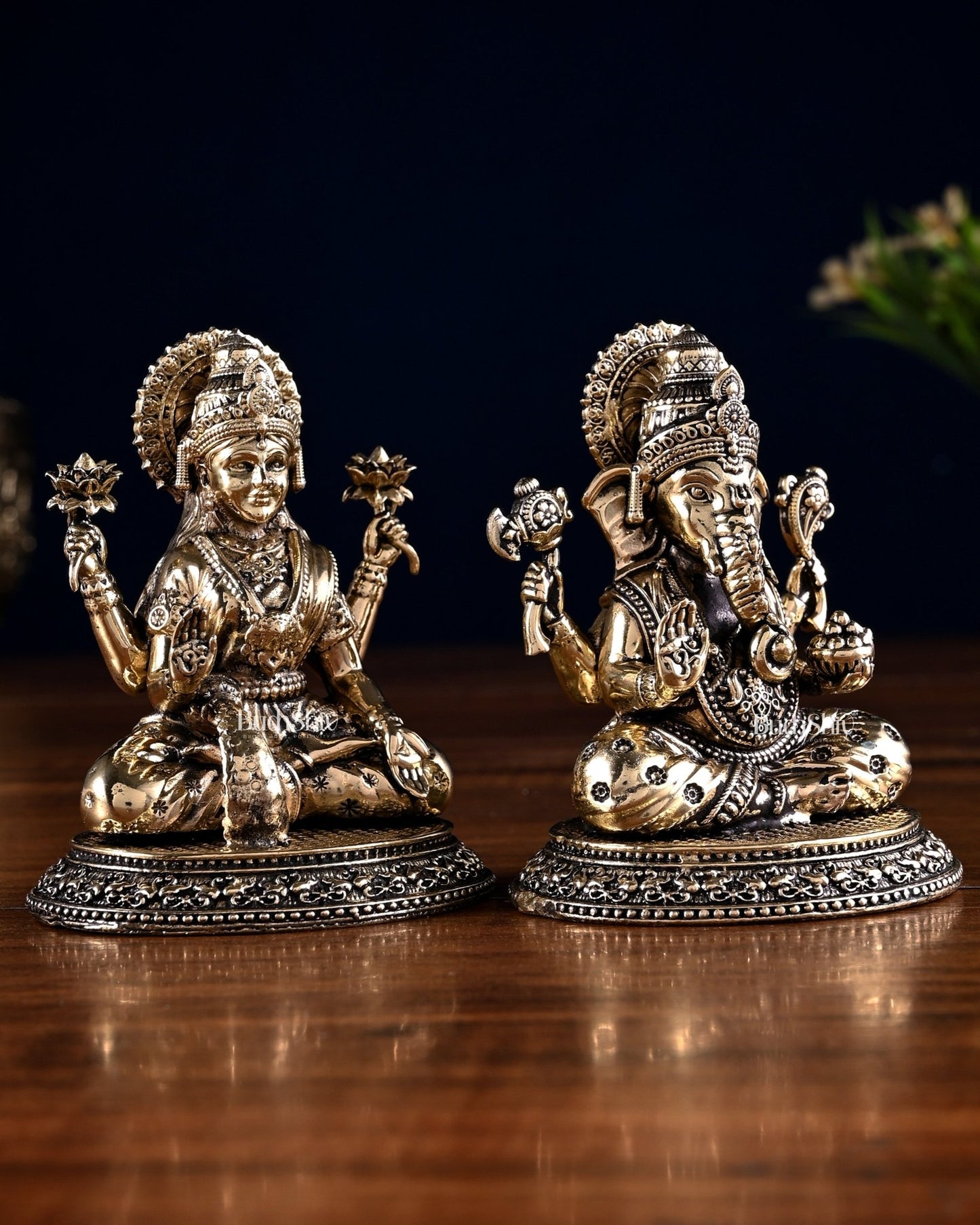 Brass Ganesha Lakshmi Idol Pair – 3.5 Inch - Budhshiv.com