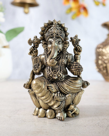 Brass Ganesha Lakshmi Idol Set on Lotus | Auspicious Lakshmi Ganesh Murti for Puja 4" - Budhshiv.com