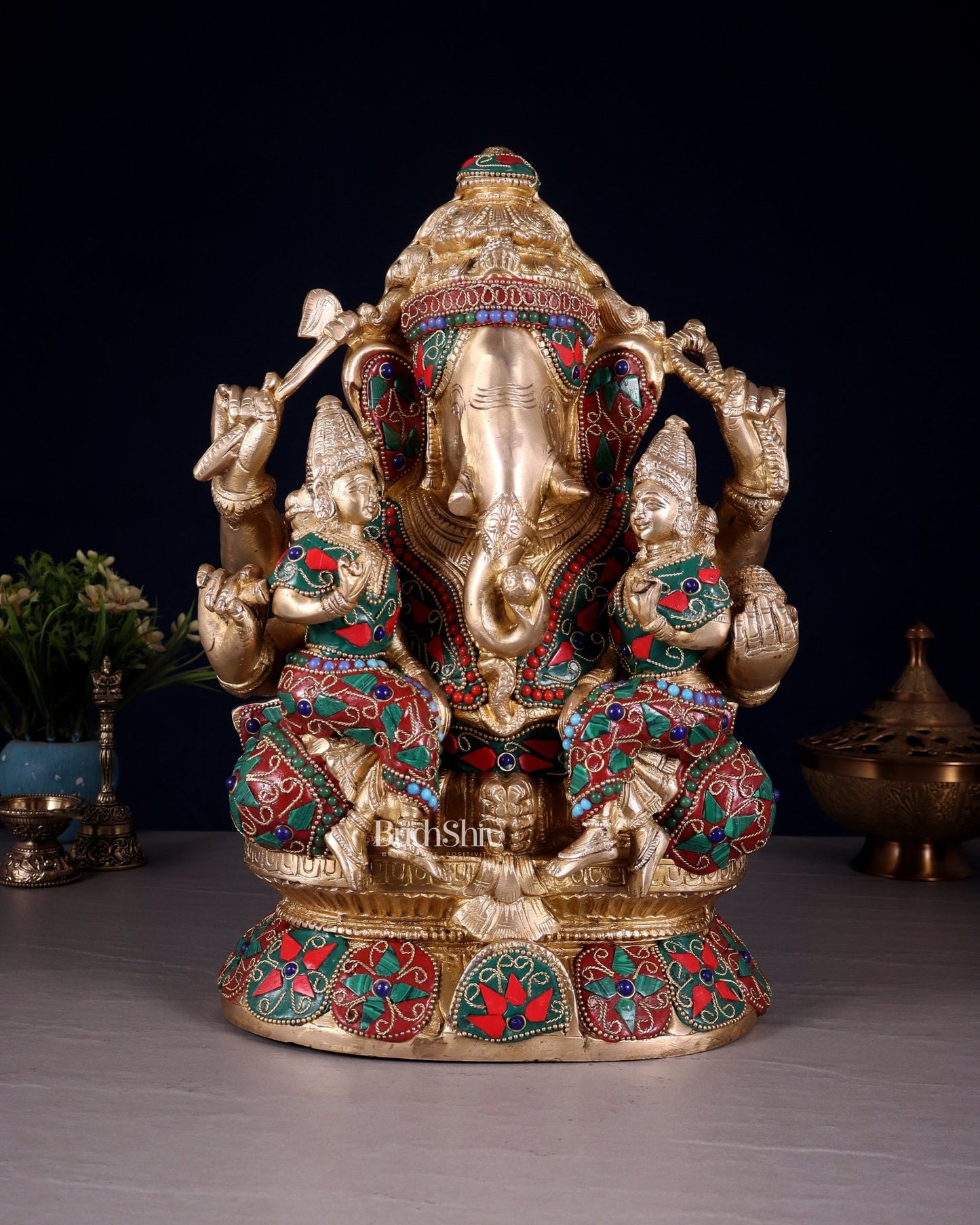 Brass Ganesha Riddhi Siddhi sculpture - 12 Inch - Budhshiv.com
