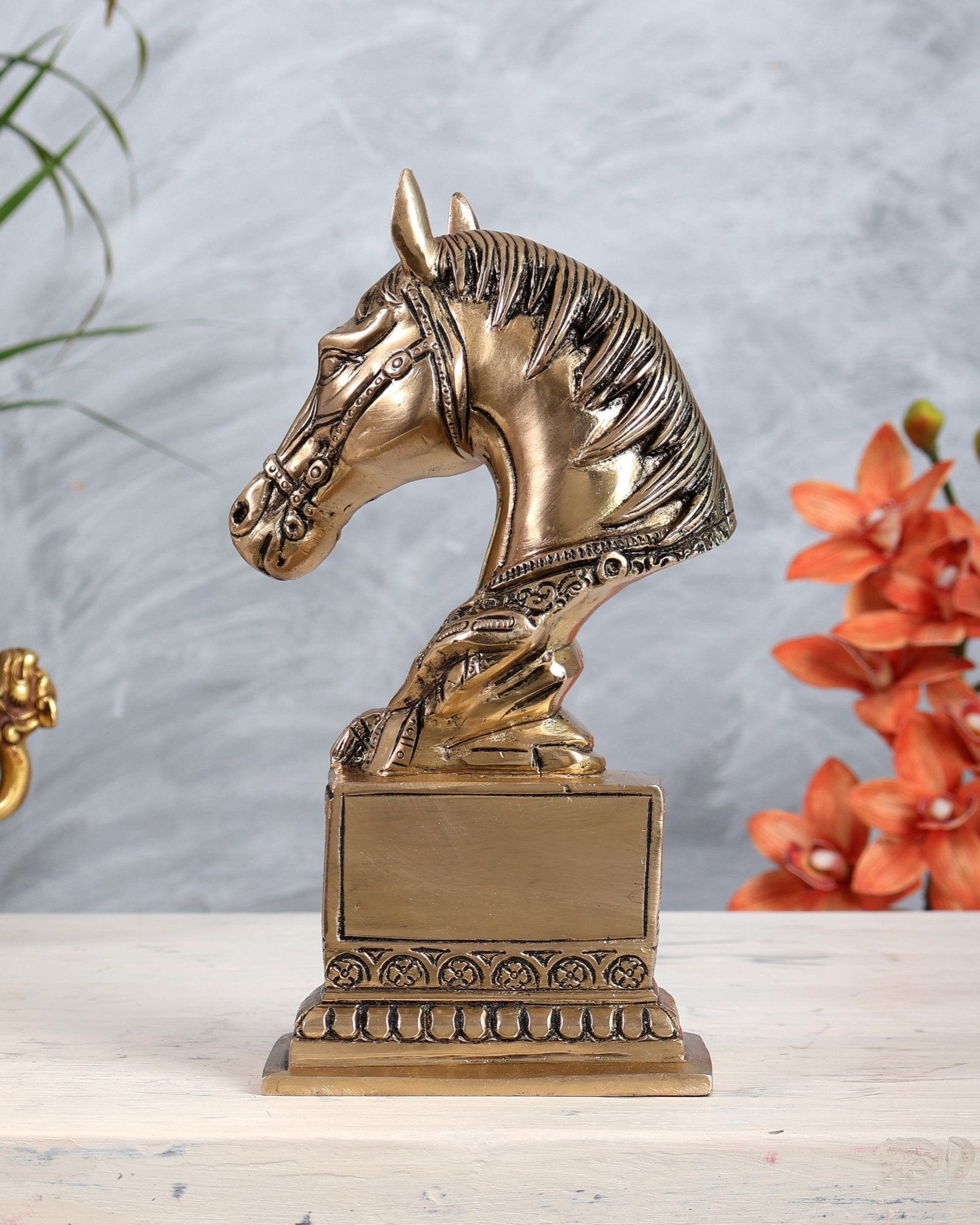 Brass Horse Head Designer Showpiece | Luxury Horse Face Artefact for Home Décor & Gifting - Budhshiv.com