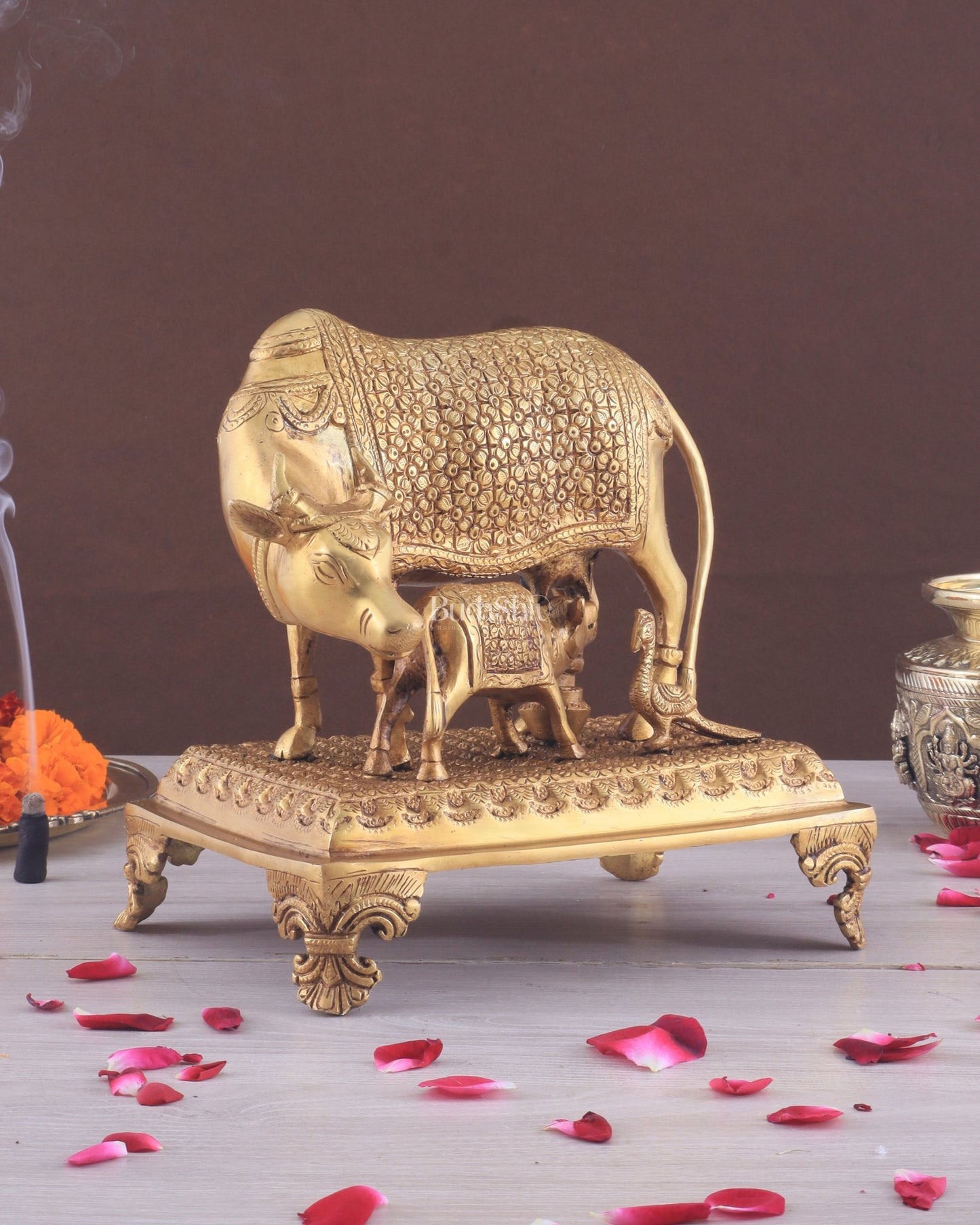 Brass Kamadhenu cow and calf idol| 10" - Budhshiv.com