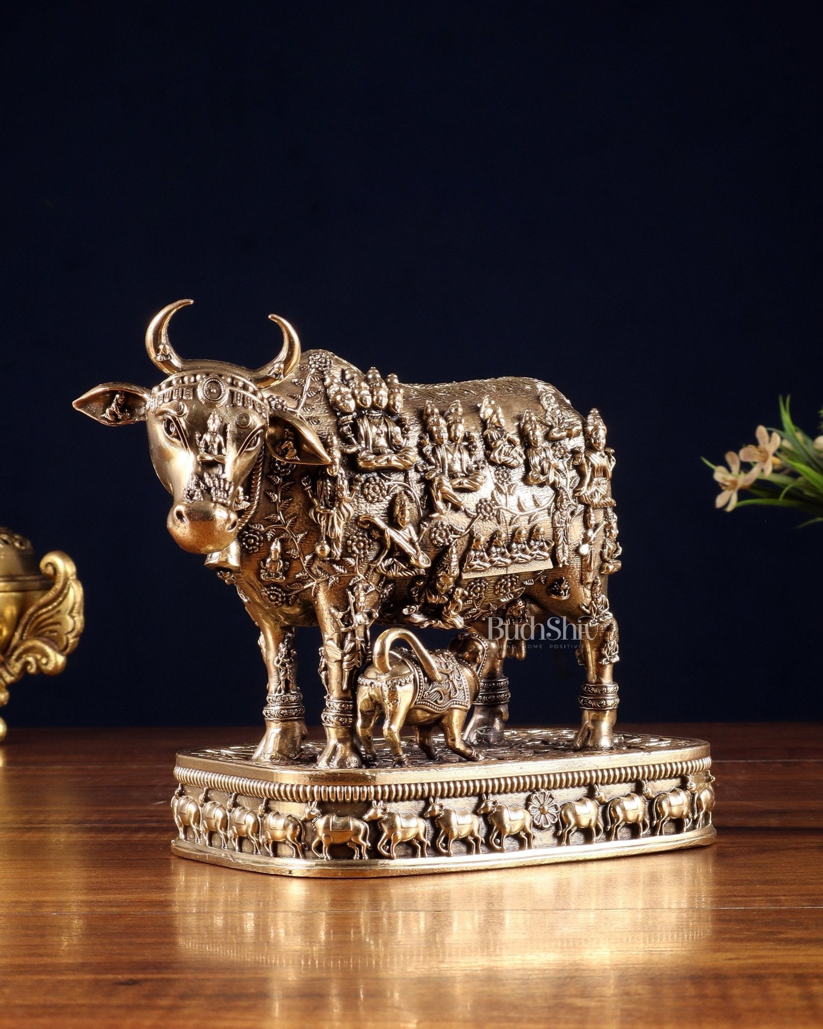 Brass Kamadhenu Cow with Calf – All Deities Engraved 7" - Budhshiv.com