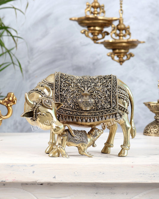 Brass Kamdhenu Cow with Calf Idol | Auspicious Cow & Calf Statue with Kalash Carvings 6.5" - Budhshiv.com