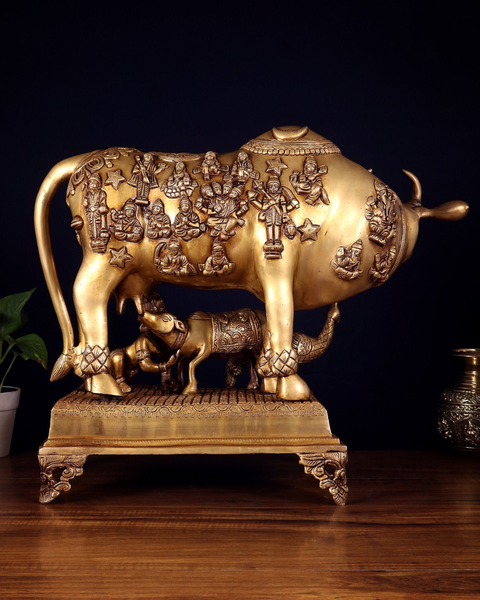 Brass Kamdhenu cow with calf idol large 20 inch - Budhshiv.com