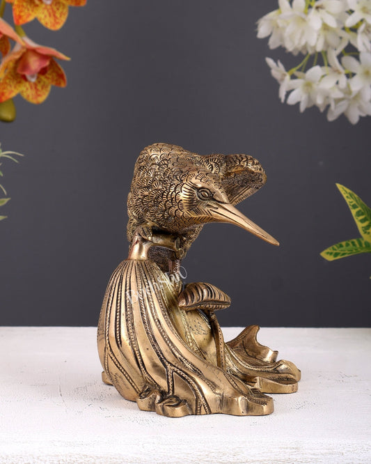 Brass Kingfisher Showpiece – Auspicious Decorative Table Accent (6.6 Inches) - Budhshiv.com