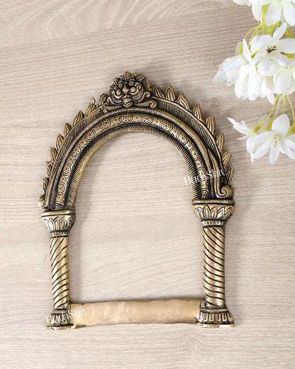 Brass Kirtimukha Design Prabhavali – 9.5 Inch Sacred Temple Arch Frame (1.11 KG) - Budhshiv.com