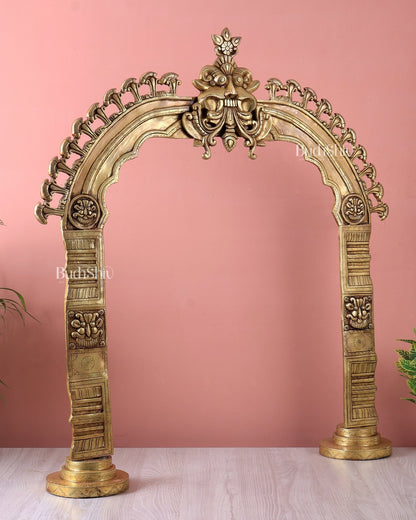 Brass Large Kirtimukha Prabhavali Arch Frame (37 Inch, 22.6 Kg) - Budhshiv.com