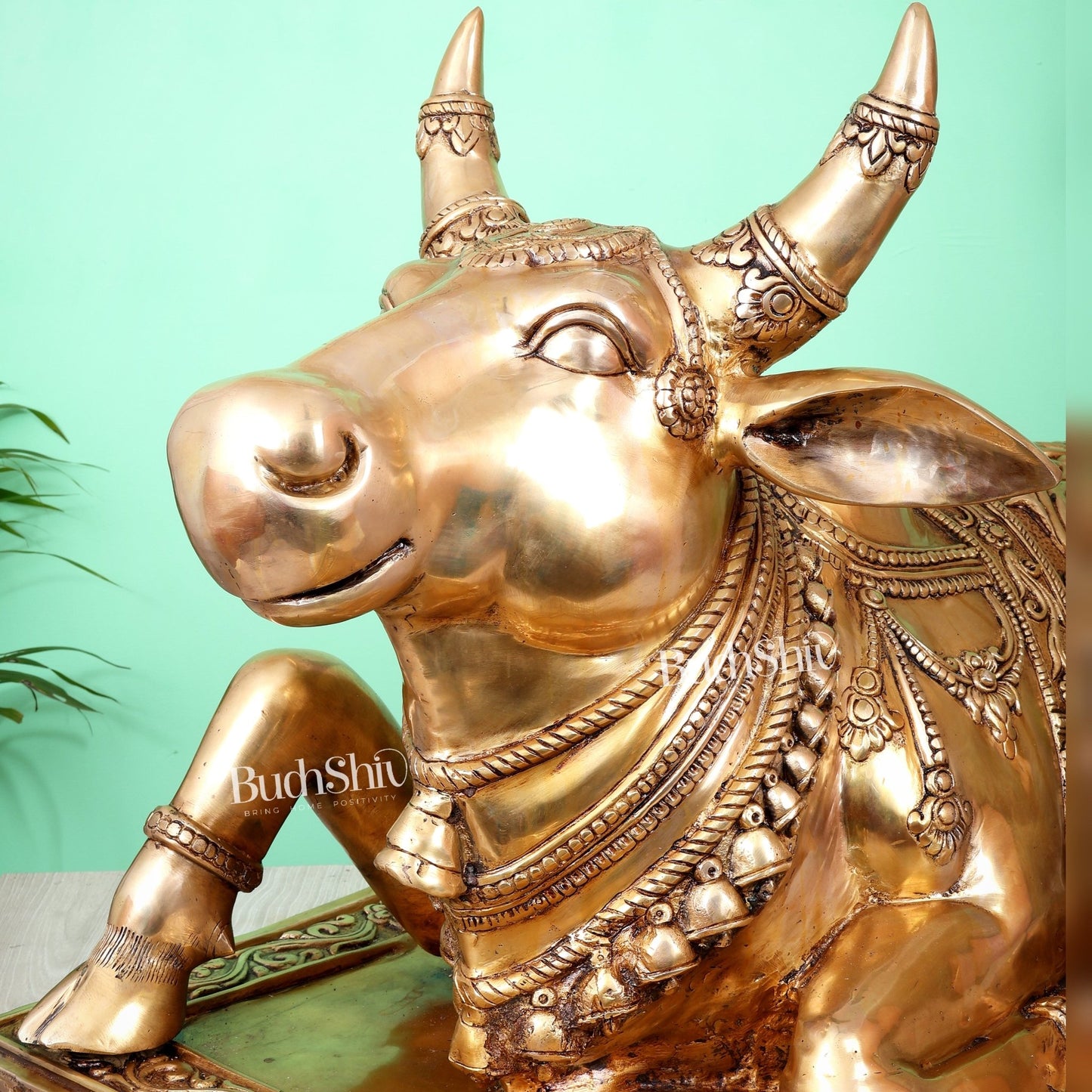 Brass Large Nandi Statue with Intricate Carvings (36X24 Inch, 73 Kg) - Budhshiv.com