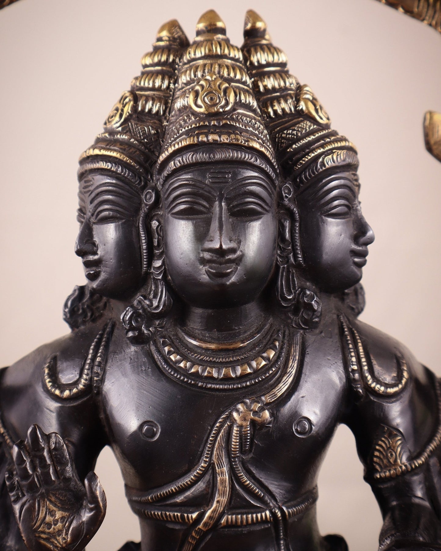 Brass Large ShanaMurugan with six faces statue 17" - Budhshiv.com