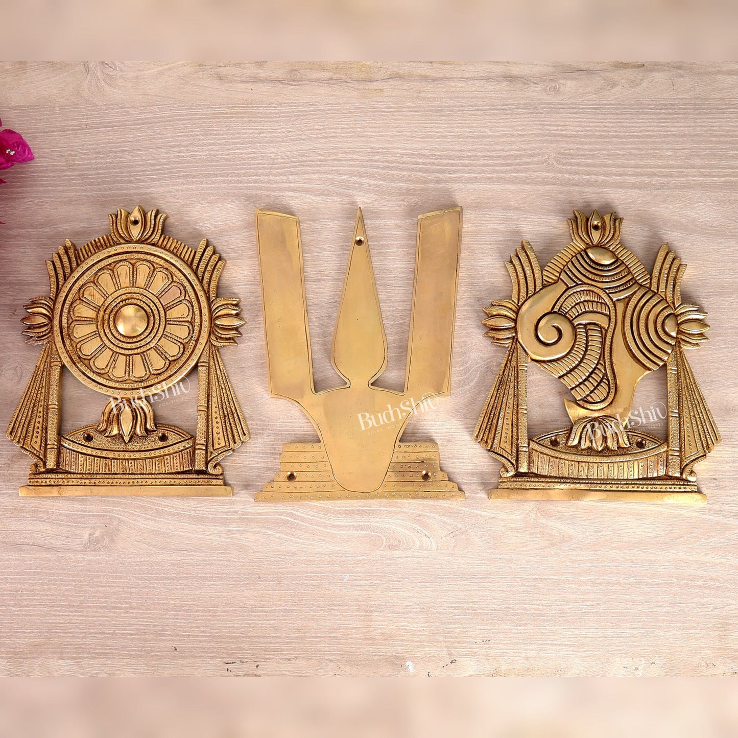 Brass Large Shankh Chakra Namah Wall Hanging – Sacred Handcrafted Vaishnav Wall Décor 9.5 inch - Budhshiv.com