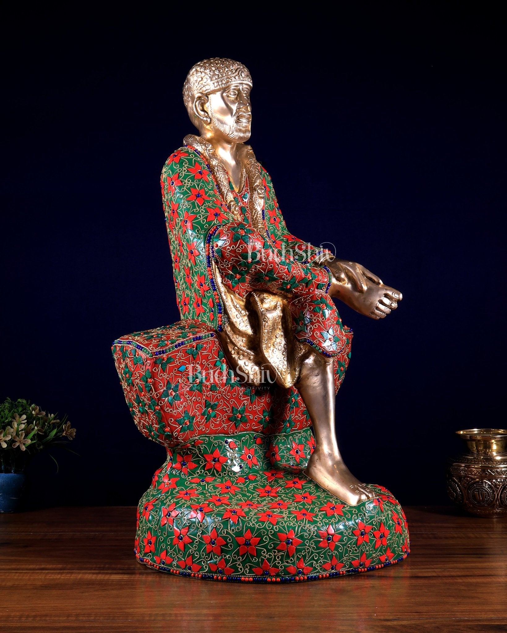 Brass large Shirdi Sai Baba Statue 24" floral stonework - Budhshiv.com