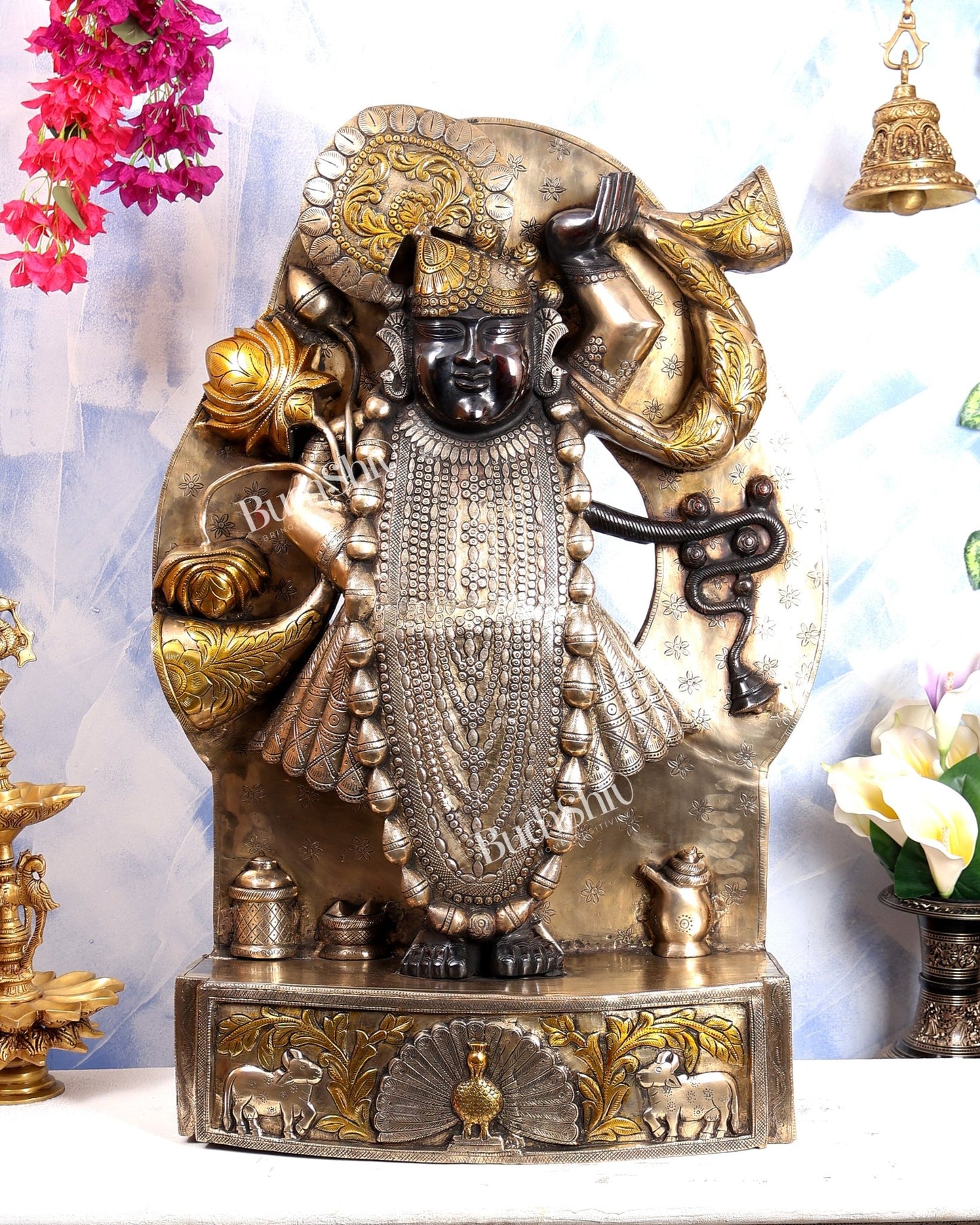 Brass Large Shrinath Ji Statue – Permanent Black & Golden Finish with Pichwai Style Base 36 inch - Budhshiv.com