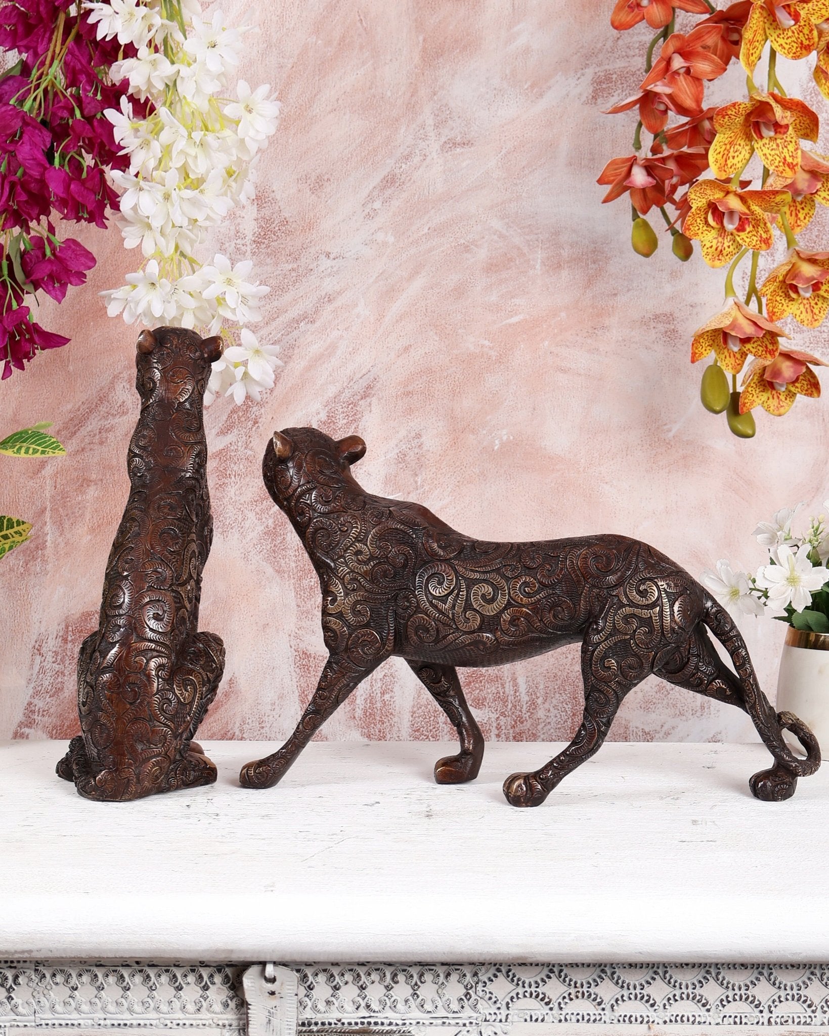 Brass Leopard Pair Sculpture – Unique Finish Handcrafted Decorative Showpiece (14 Inches Width) - Budhshiv.com