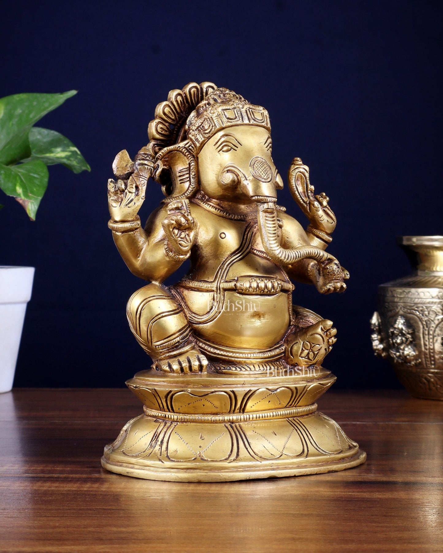 Brass Lord Ganesha Idol - 7.5 Inch - Budhshiv.com