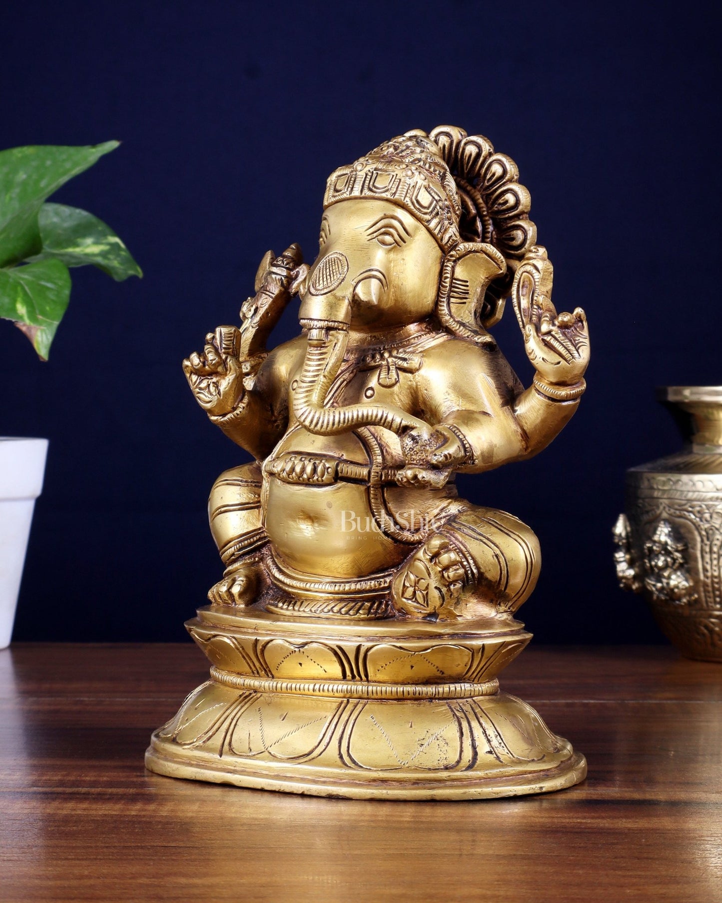 Brass Lord Ganesha Idol - 7.5 Inch - Budhshiv.com
