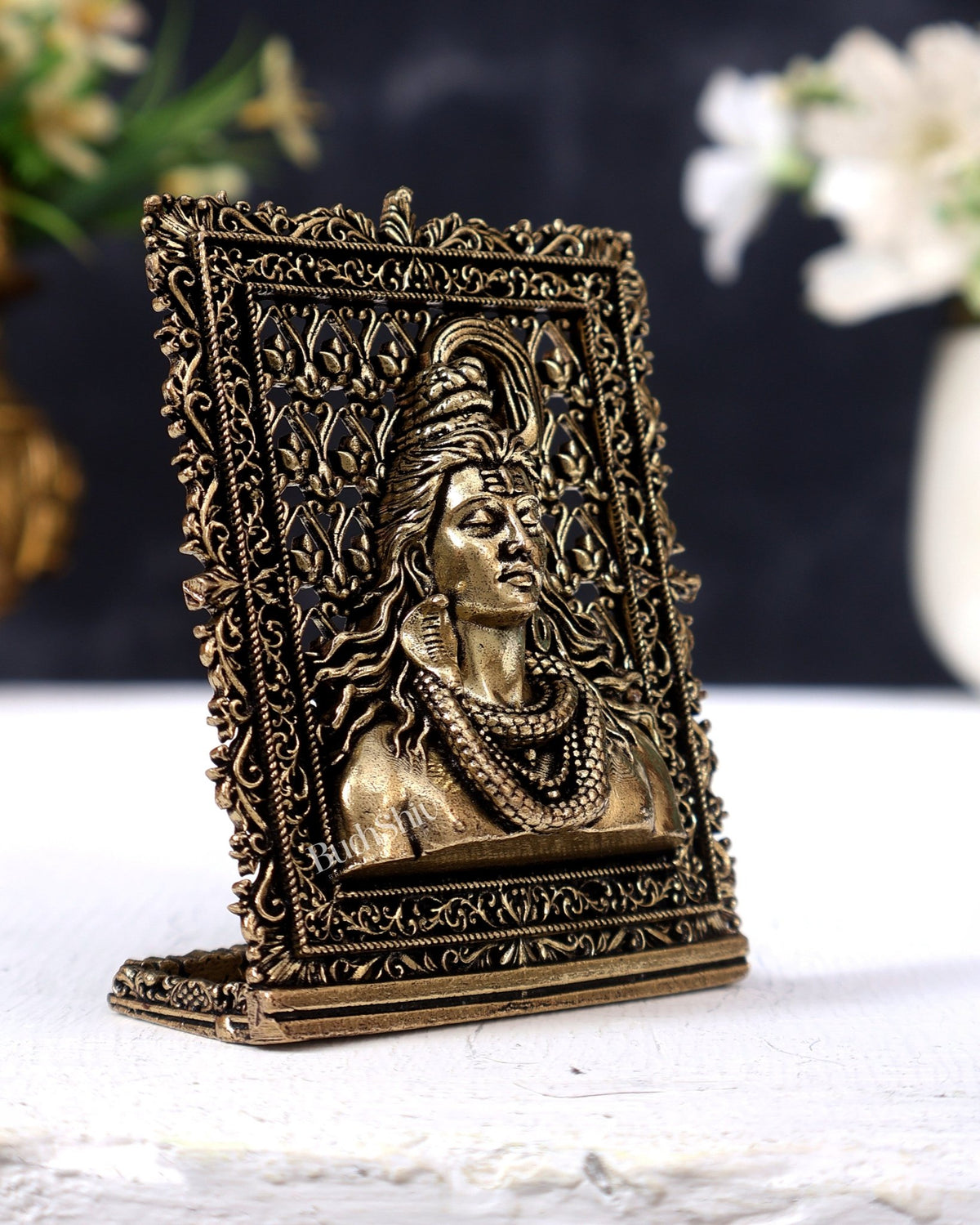 Brass Lord Shiva Face Bust Car Dashboard Idol | Mahadev Mukhalinga Statue for Car, Home & Office - Budhshiv.com