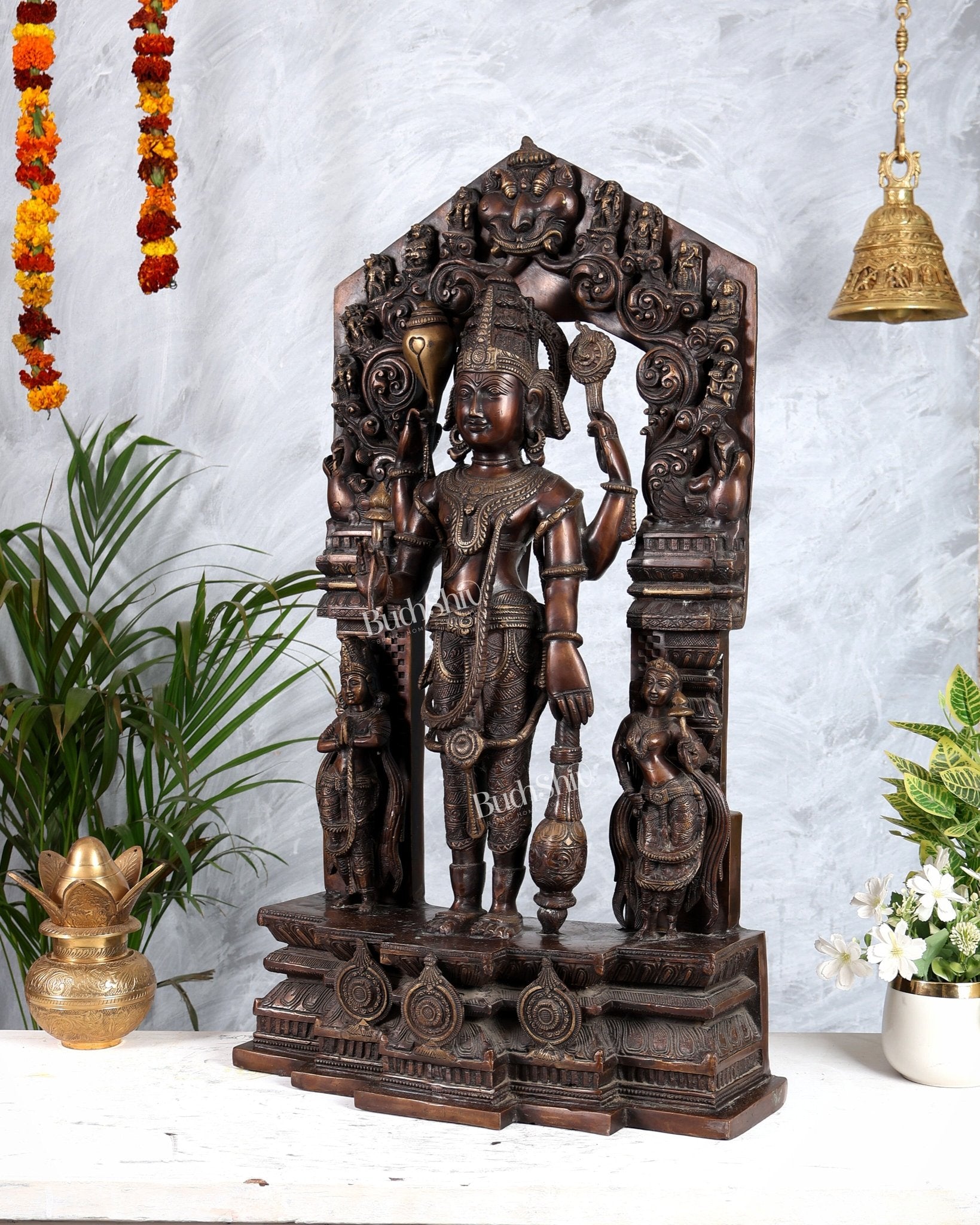 Brass Lord Vishnu Superfine Statue 29" with dashavatar Prabhavali - Budhshiv.com