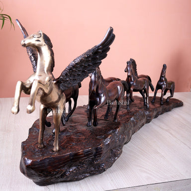 Brass Lucky 7 Running Horses Uphill Showpiece | Vastu Décor 36 Brass Lucky 7 Running Horses Uphill Showpiece | Vastu Décor 36