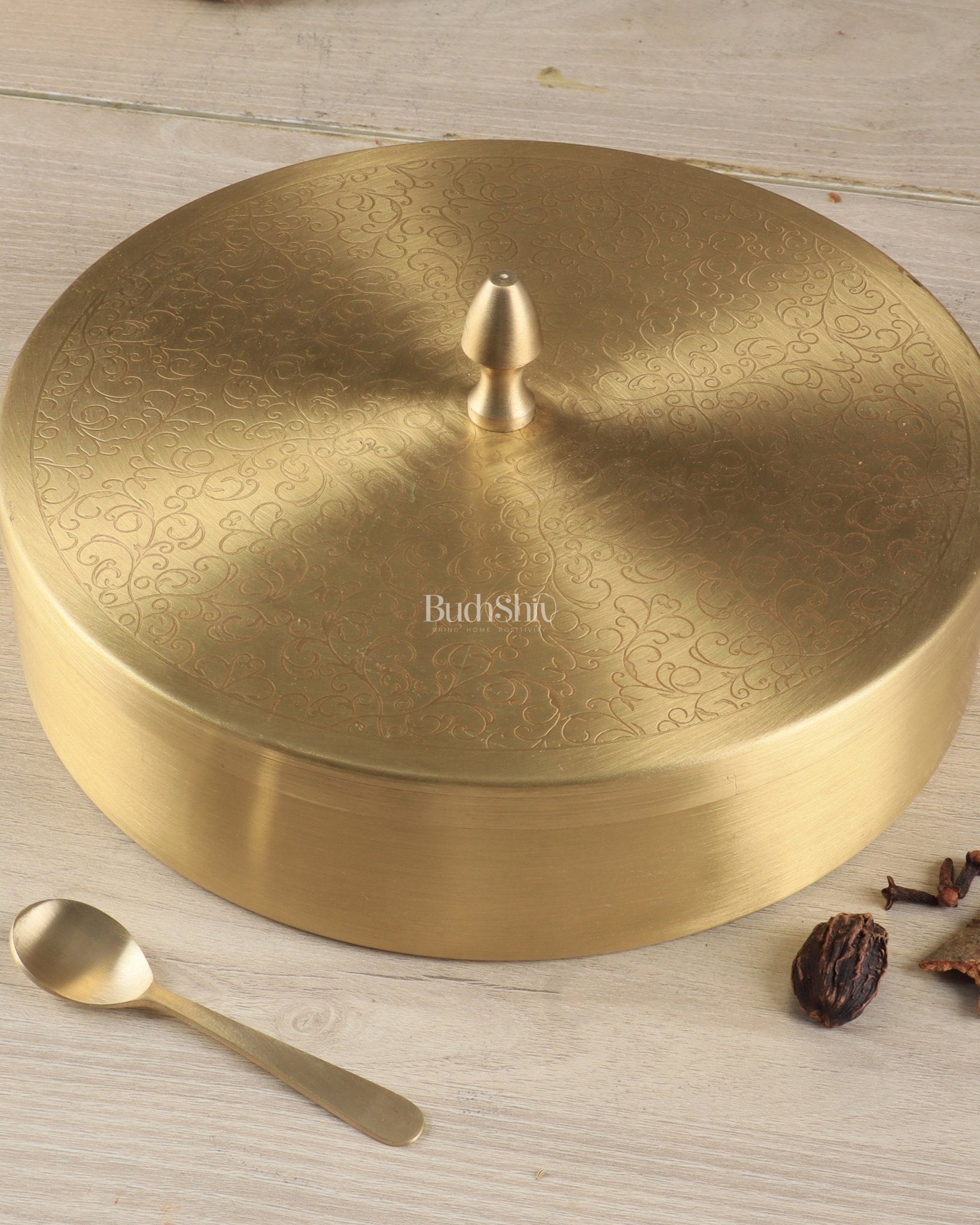 Brass Masala Box Daani – Round Spice Container, 2.5"x6"x6" - Budhshiv.com