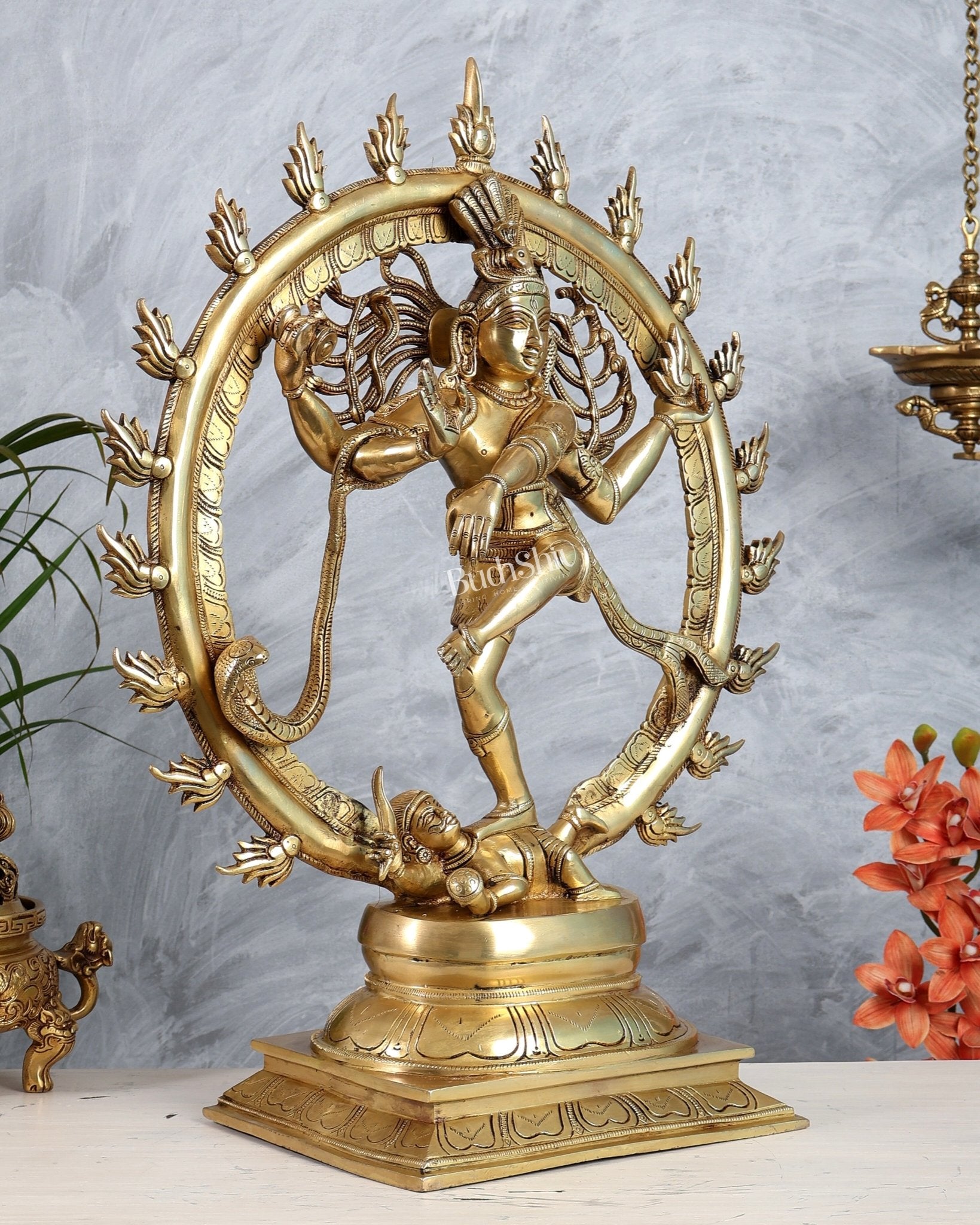 Brass Nataraja Dancing Shiva Superfine sculpture 24" - Budhshiv.com