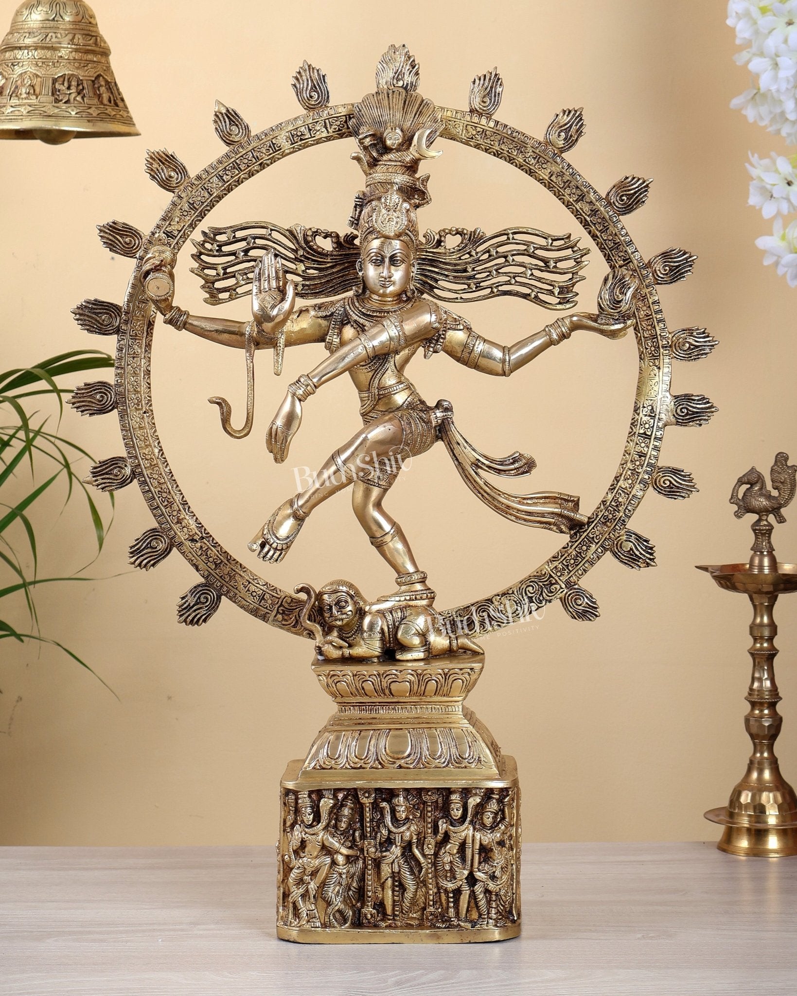 Brass Nataraja Statue | 23" Height shiv gauri carvings - Budhshiv.com