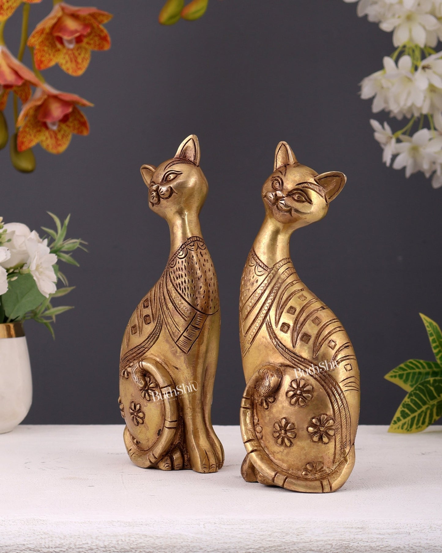 Brass Pair of Cats Showpiece – Decorative Table Accent Set (8 Inches) - Budhshiv.com