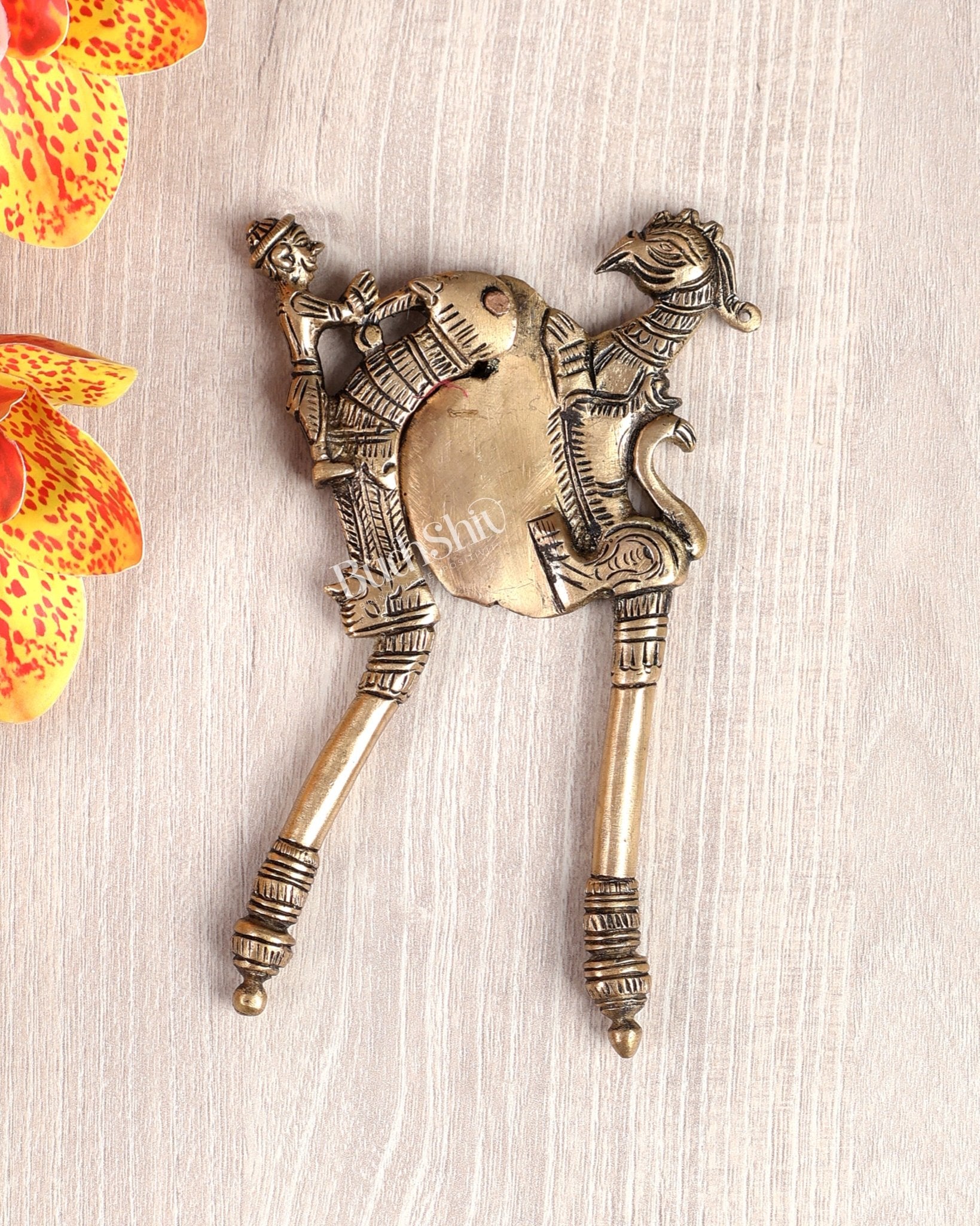 Brass Parrot Charmer Nut Cutter – Traditional Collectible Utility Craft Piece (5 Inches) - Budhshiv.com